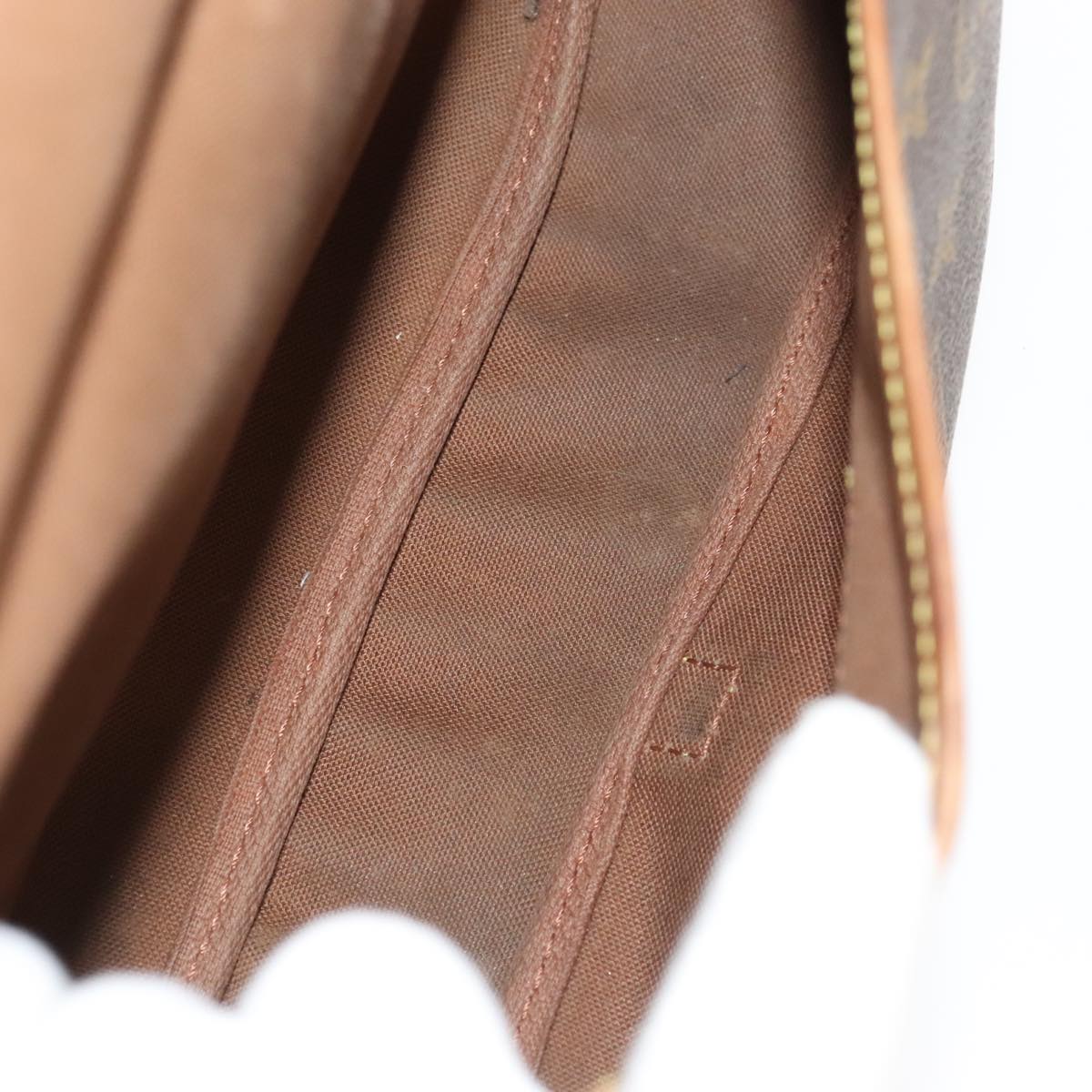 LOUIS VUITTON Monogram Saumur 30 Shoulder Bag M42256 LV hk1885