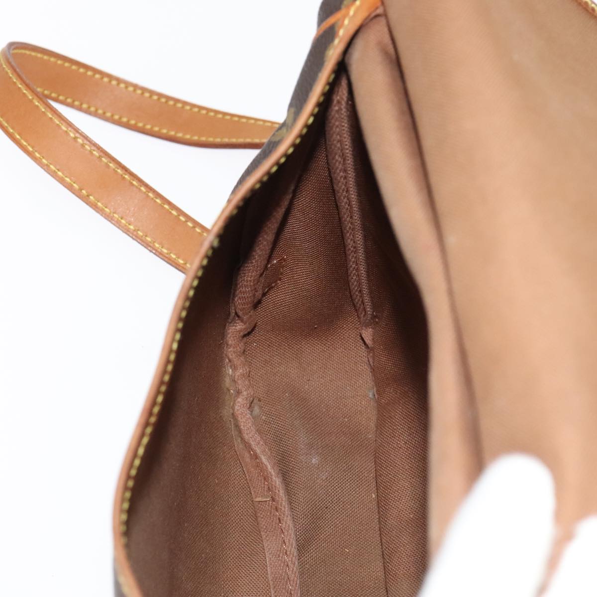 LOUIS VUITTON Monogram Saumur 30 Shoulder Bag M42256 LV hk1885