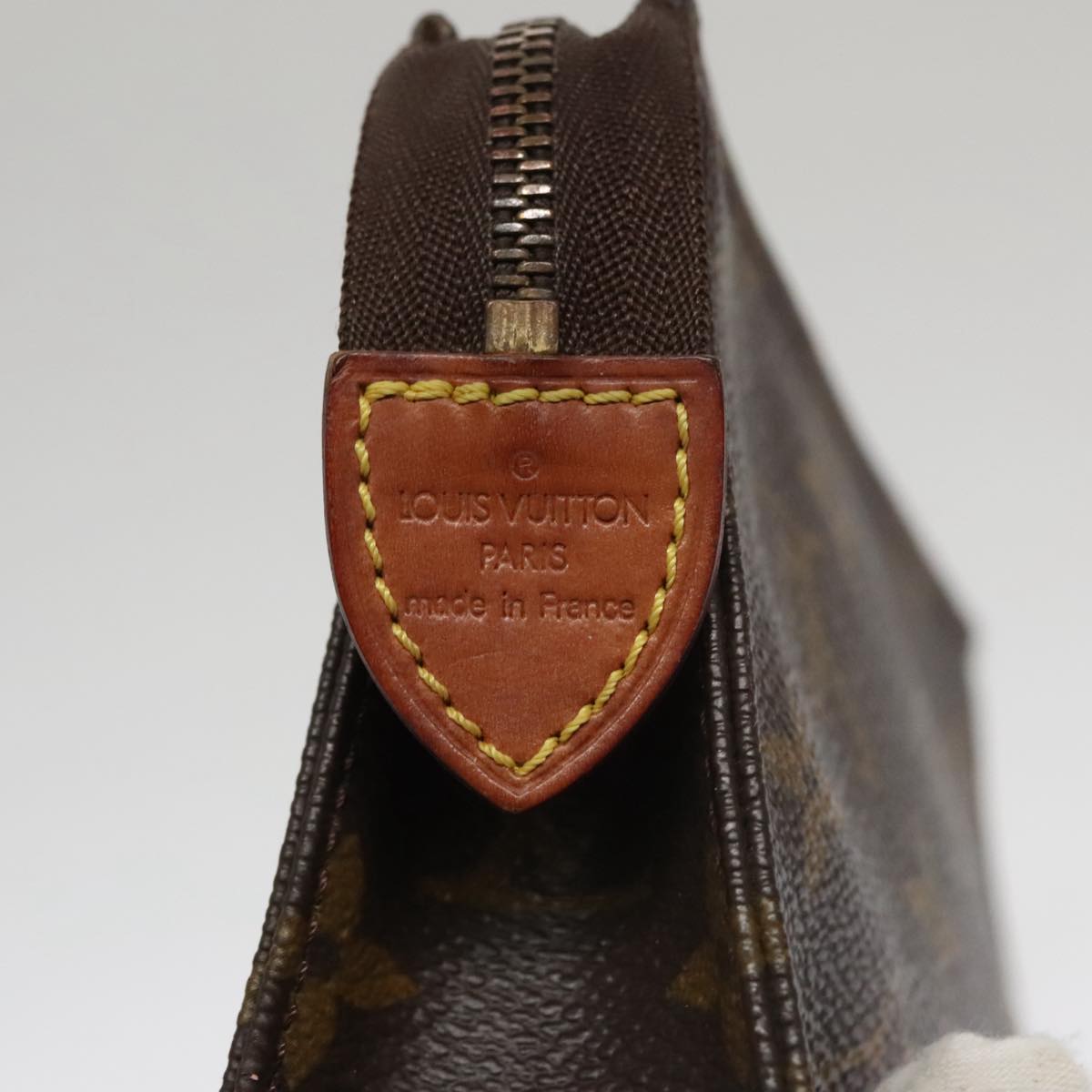 LOUIS VUITTON Monogram Poche Toilette 15 Pouch M47546 LV hk1891