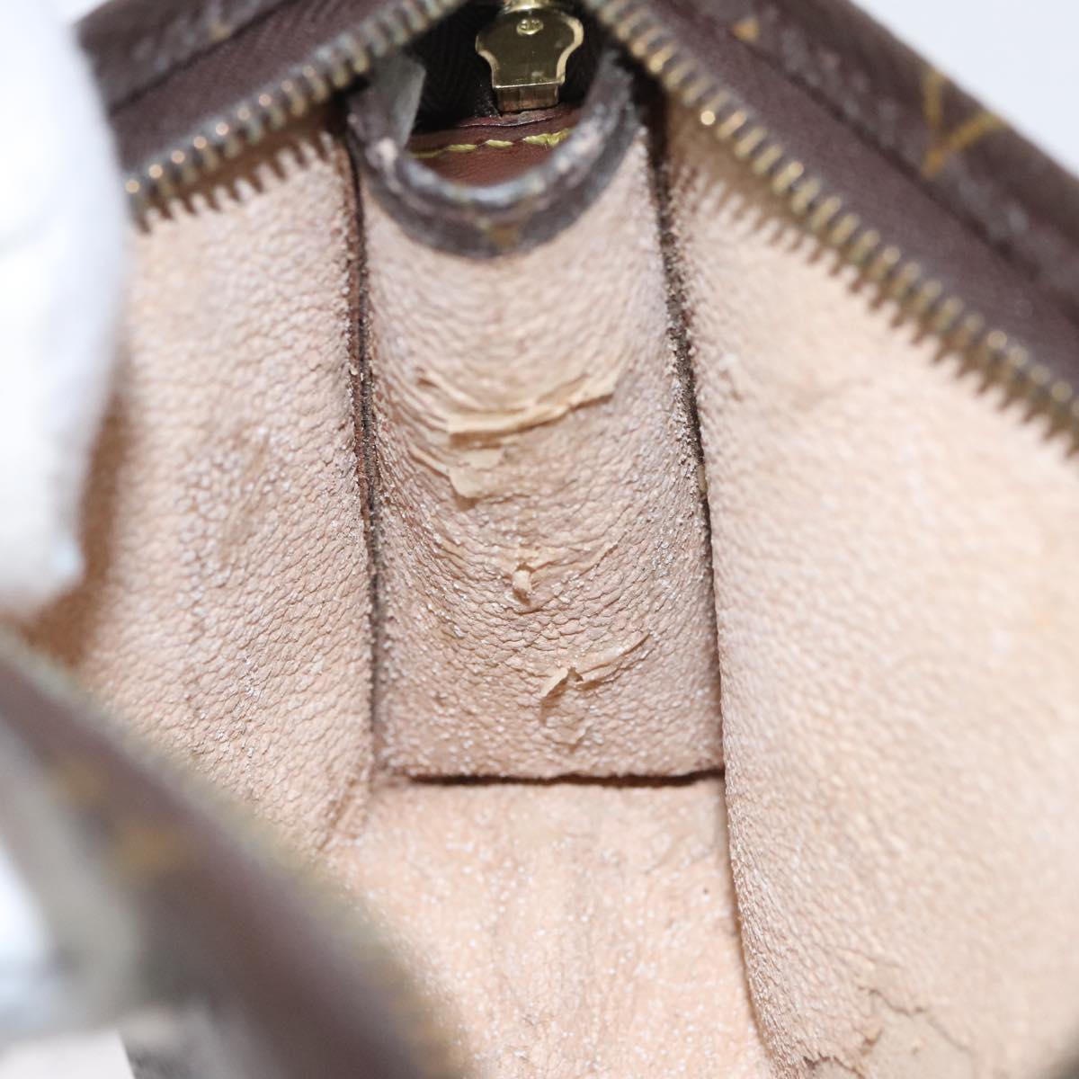 LOUIS VUITTON Monogram Poche Toilette 15 Pouch M47546 LV hk1891