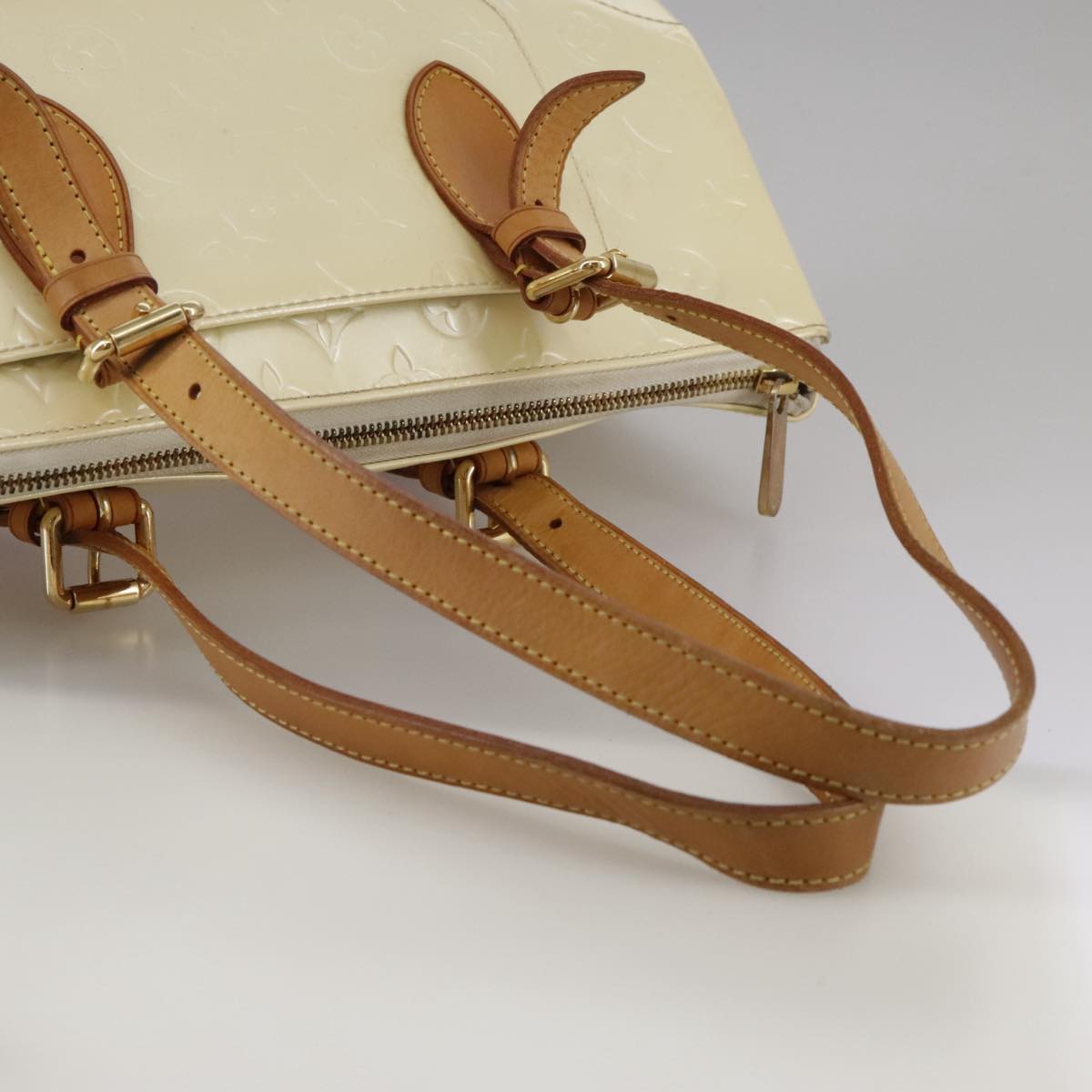 LOUIS VUITTON Monogram Vernis Rosewood Avenue Hand Bag Perle M93508 hk1933