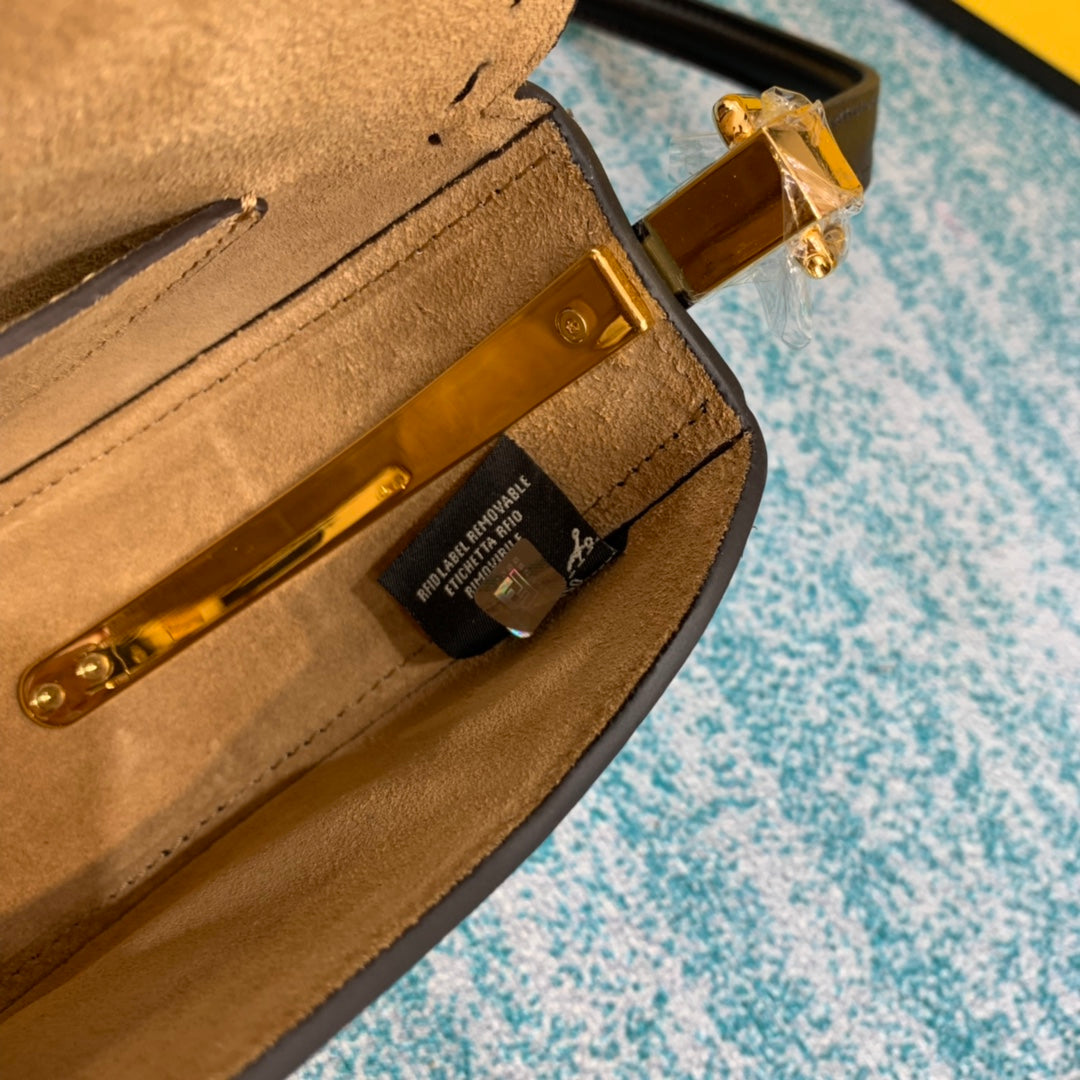ELE -  Bag - FED - 422