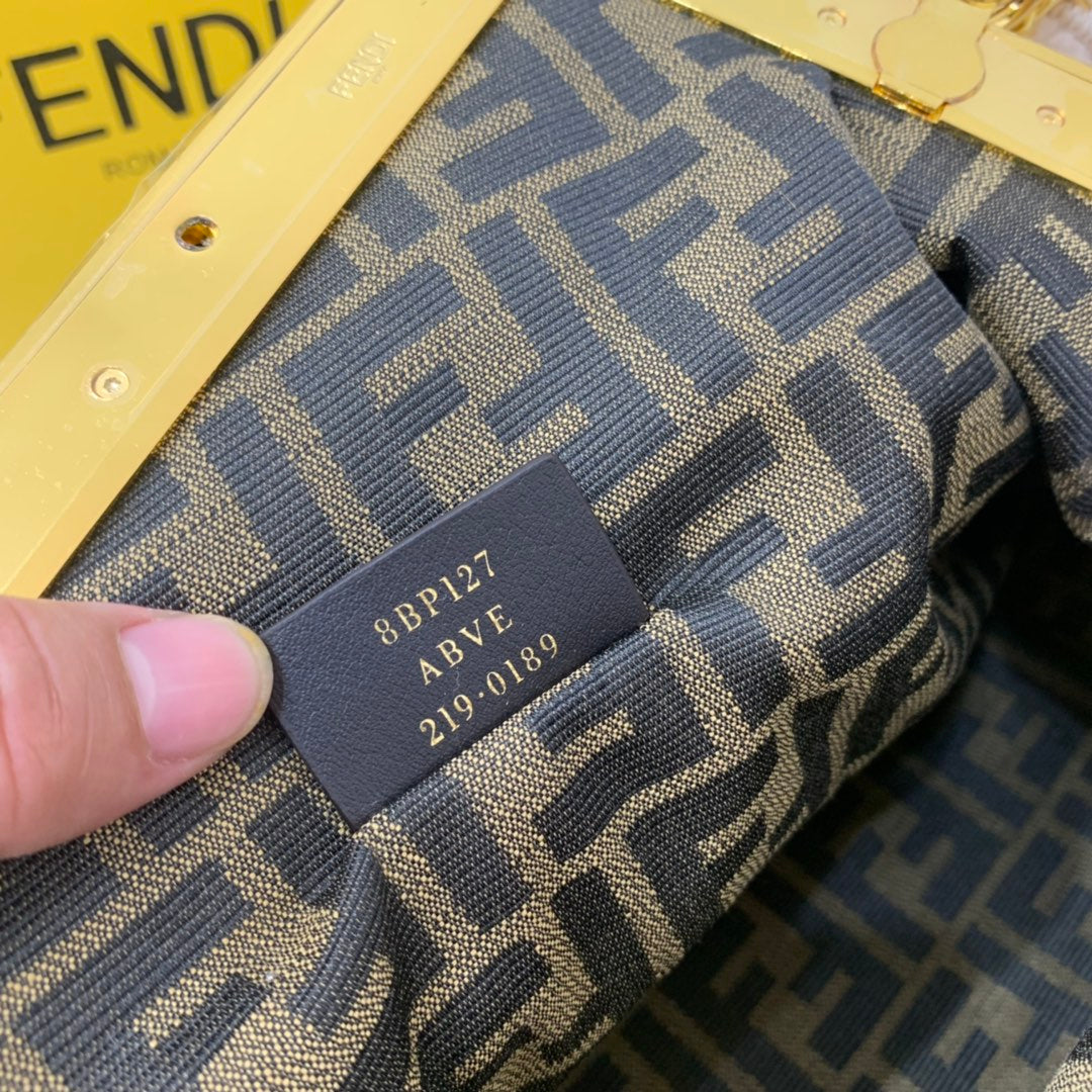 ELE -  Bag - FED - 325