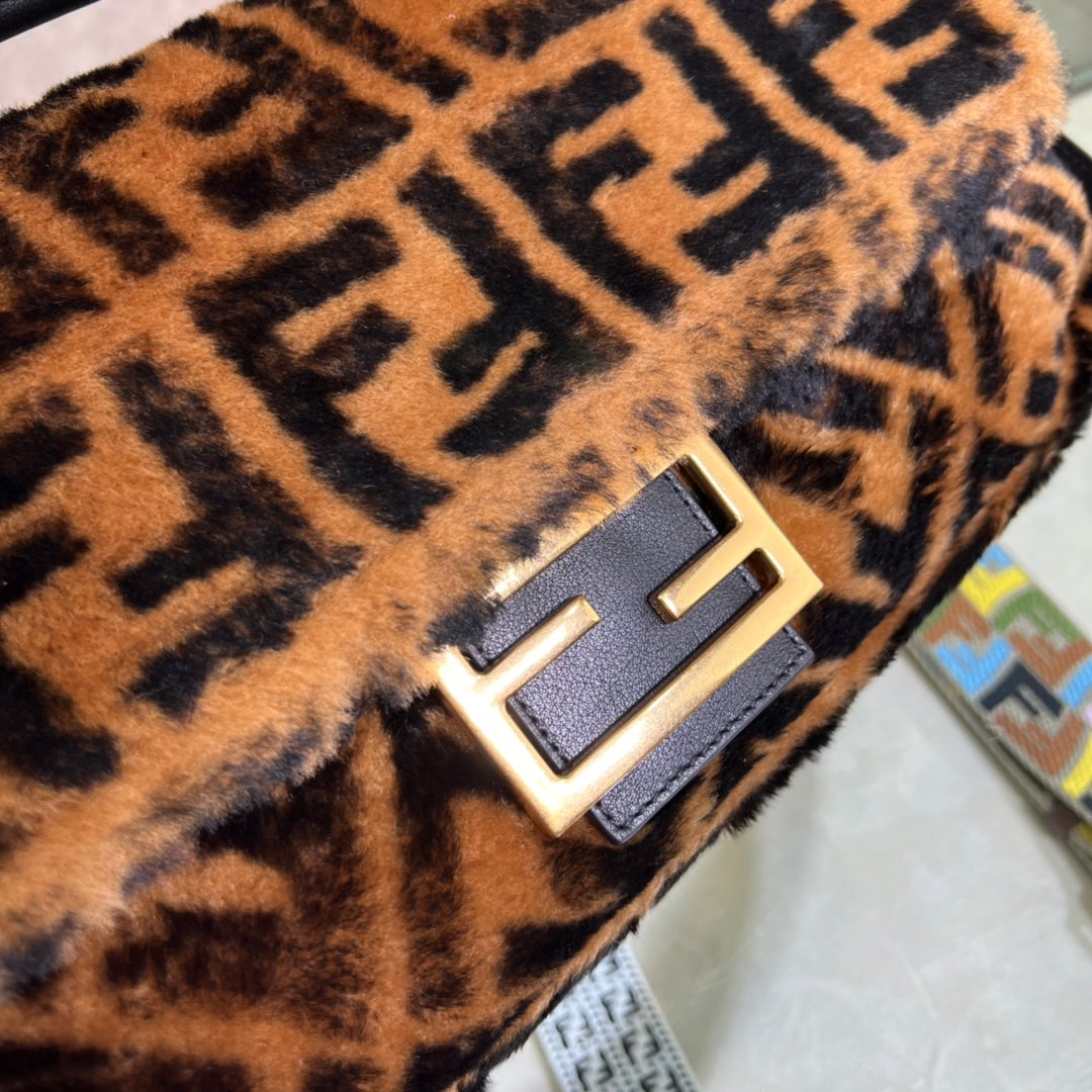 ELE -  Bag - FED - 309