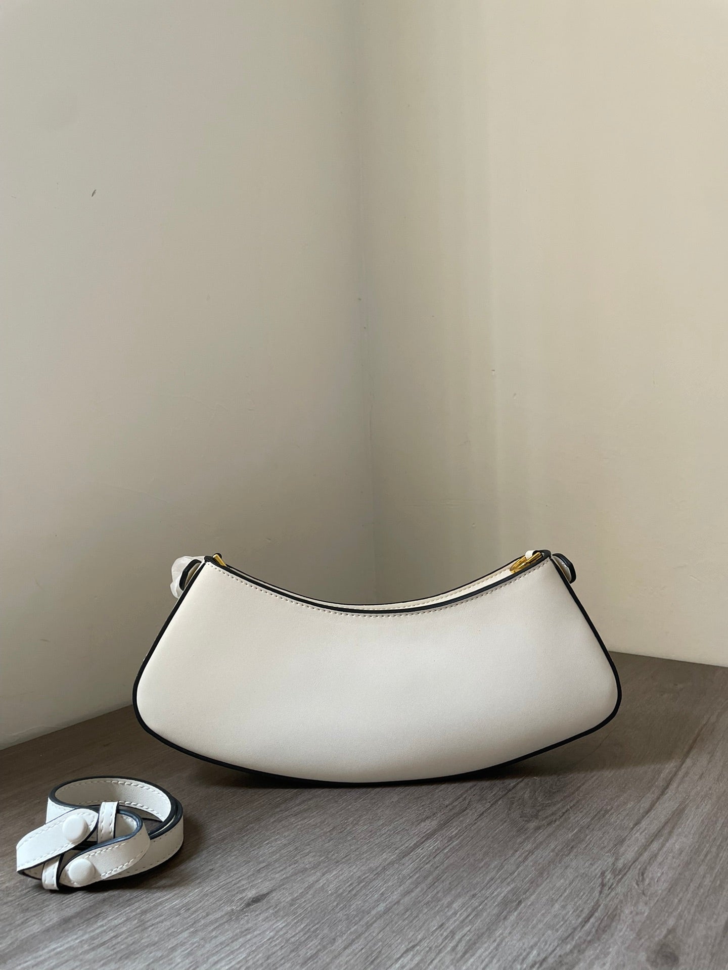 ELE -  Bag - FED - 193