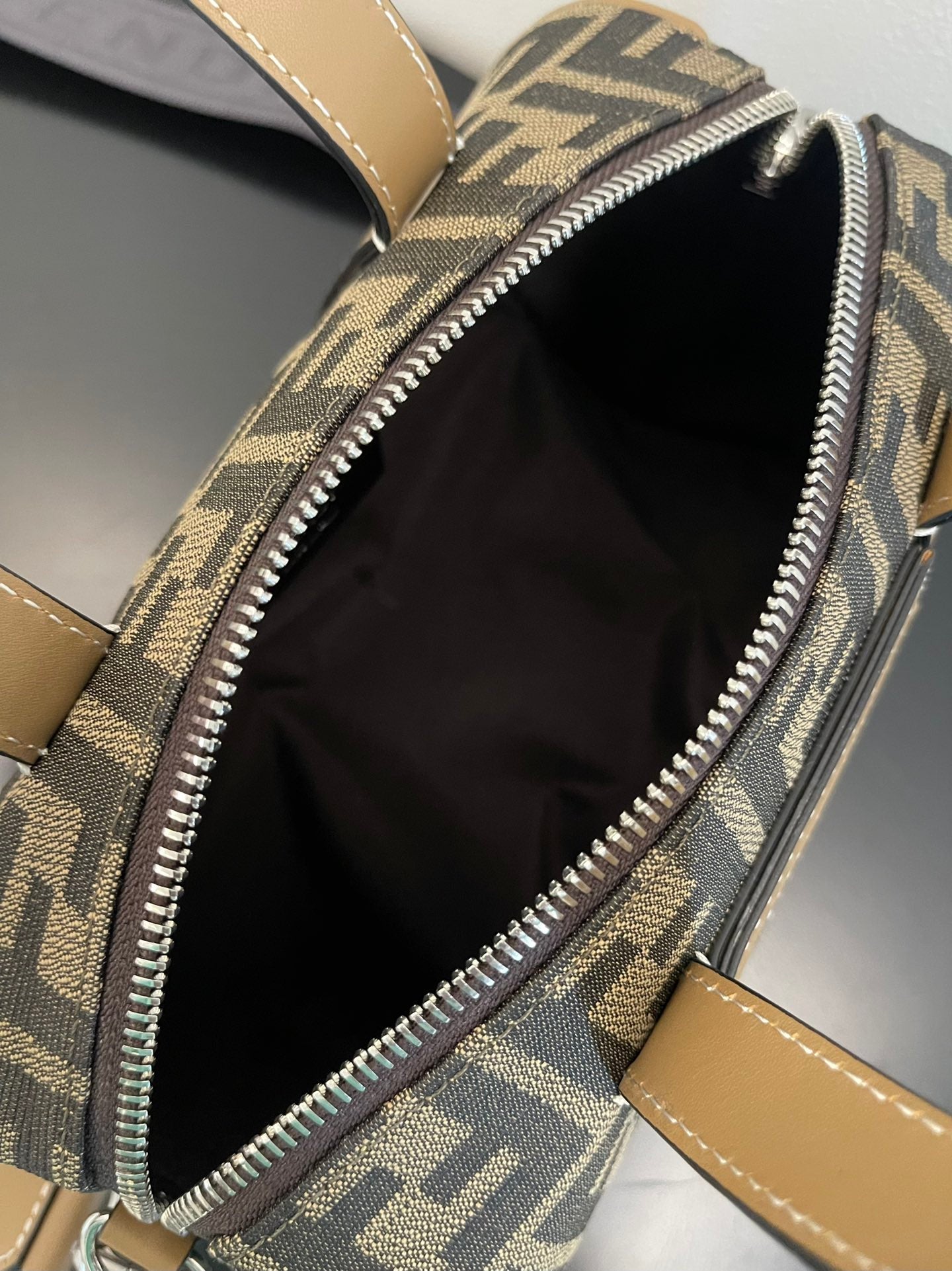 ELE -  Bag - FED - 175