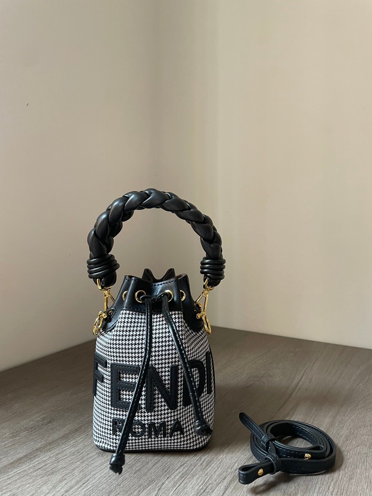 ELE -  Bag - FED - 108