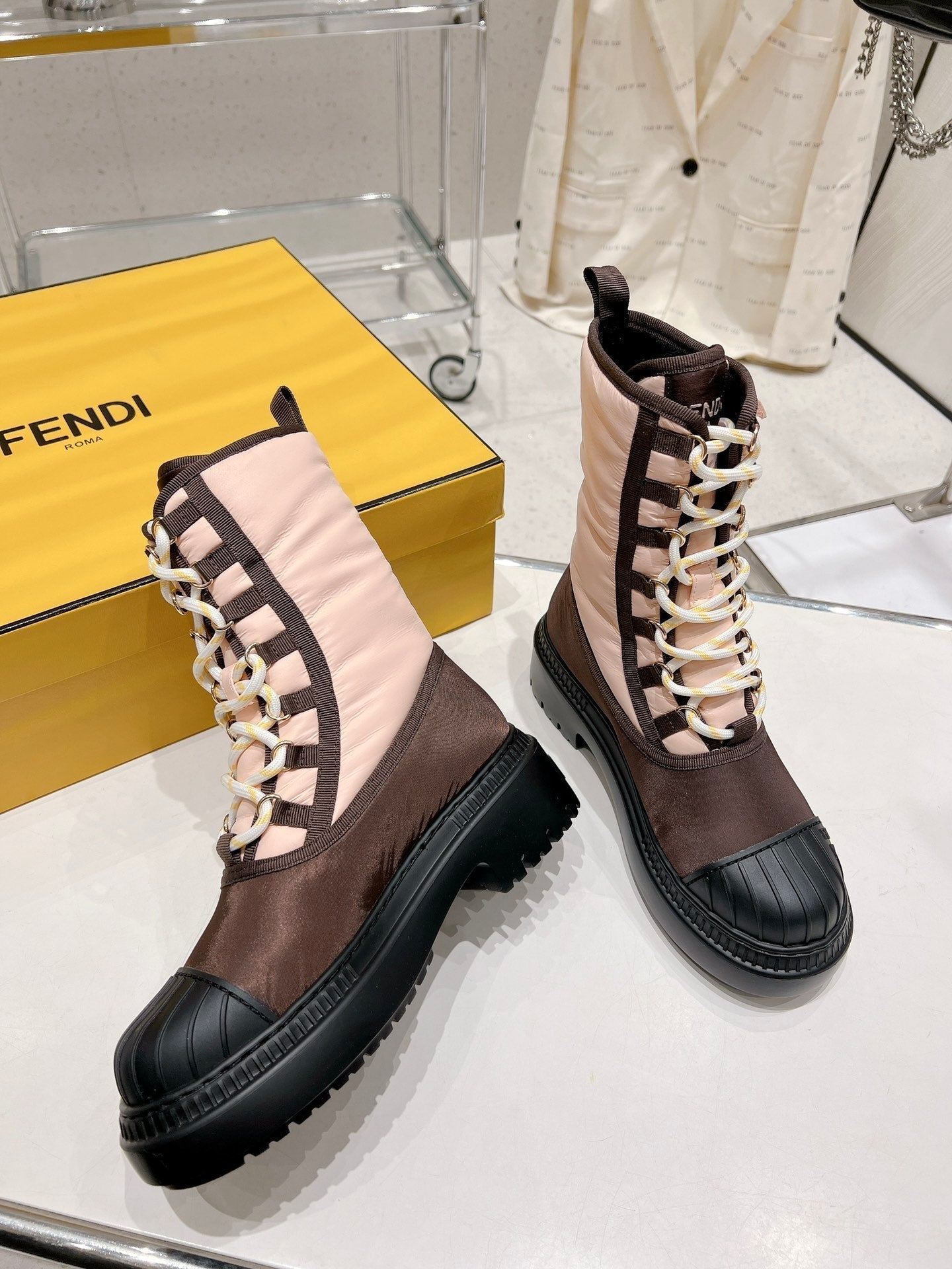Luxury Shoes - FED - 239