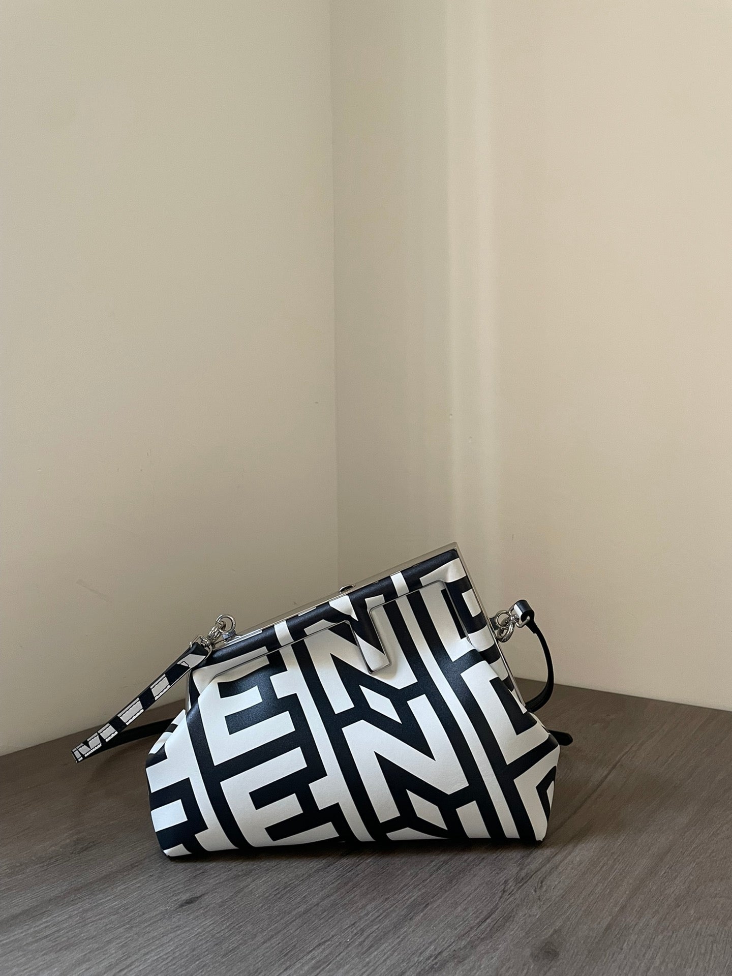 ELE -  Bag - FED - 088