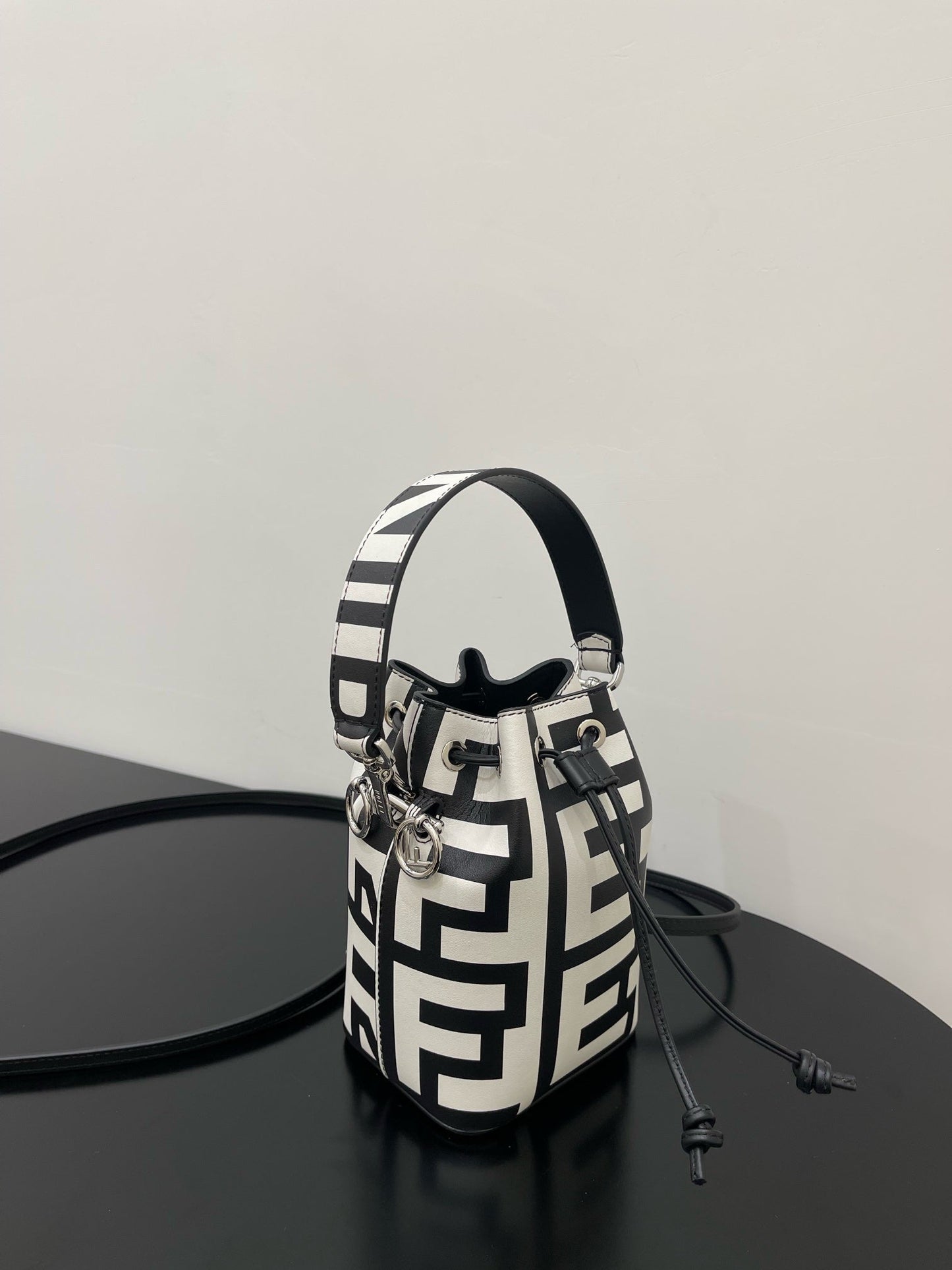 ELE -  Bag - FED - 083