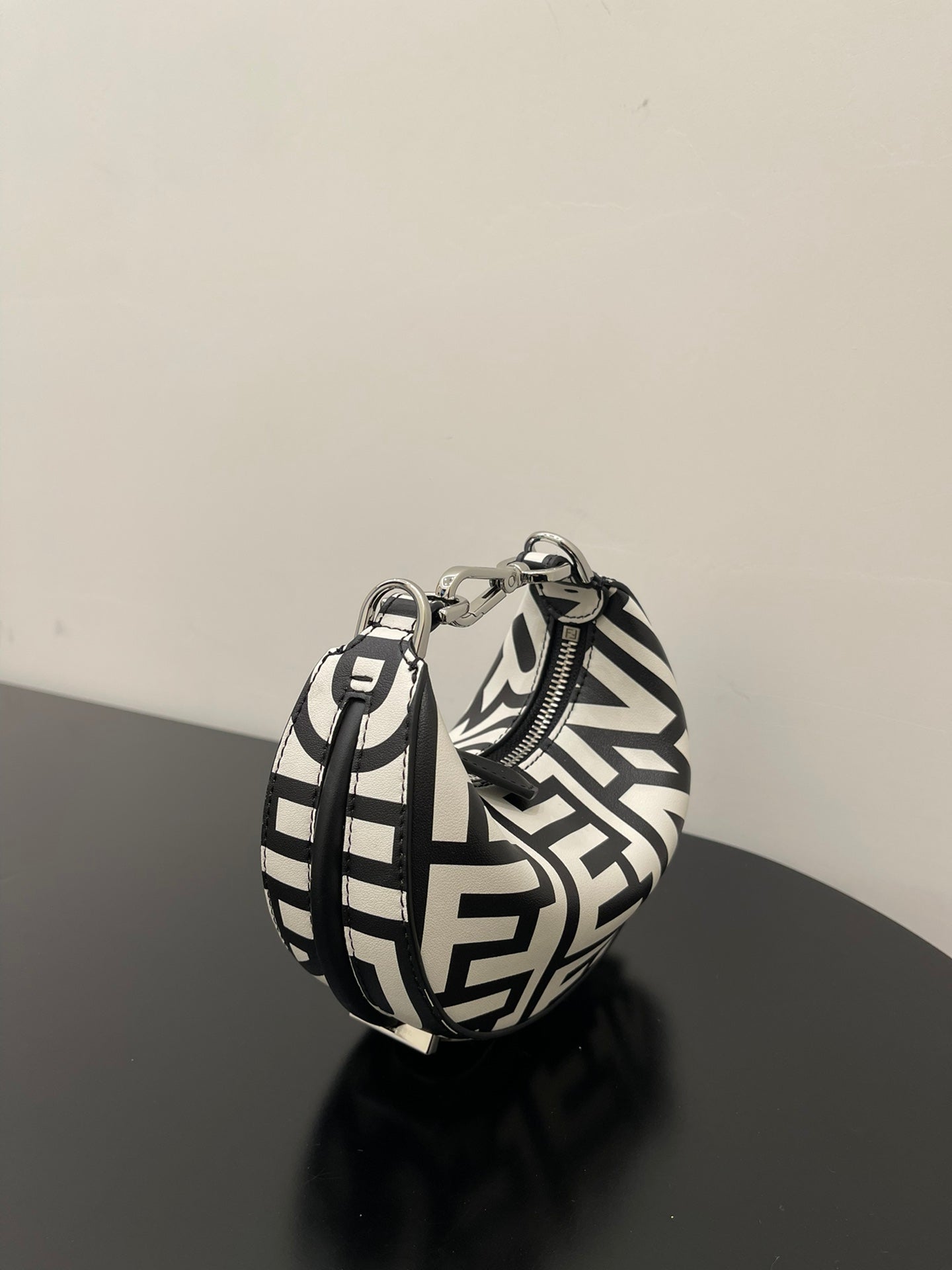 ELE -  Bag - FED - 084