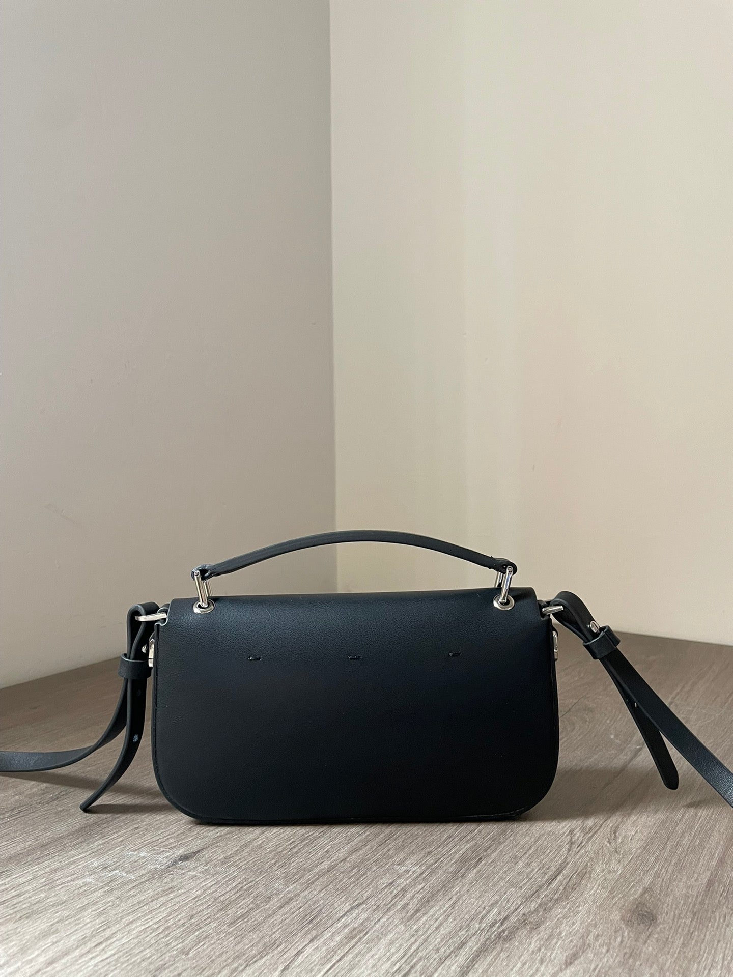 ELE -  Bag - FED - 053