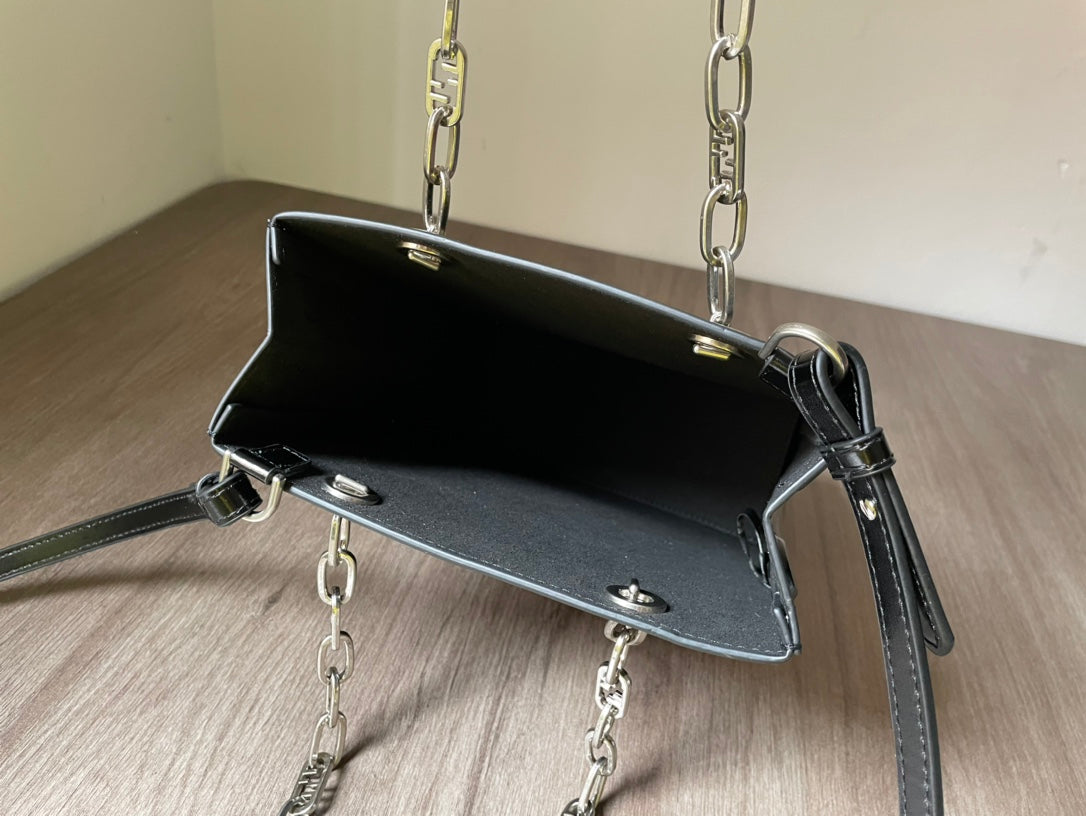 ELE -  Bag - FED - 032
