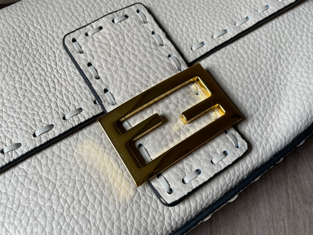 ELE -  Bag - FED - 029