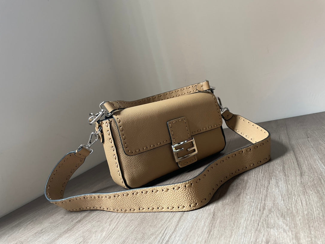 ELE -  Bag - FED - 030