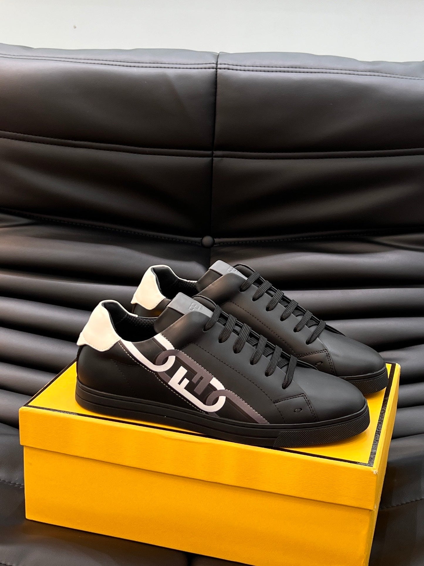 Luxury Shoes - FED - 045