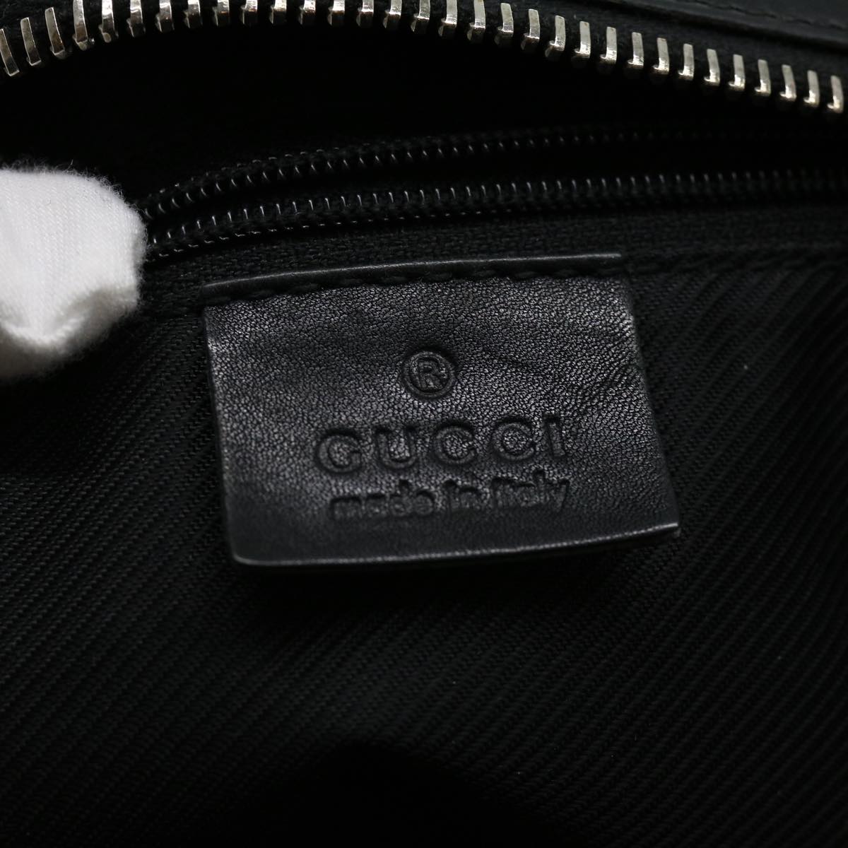 GUCCI GG Canvas Shoulder Bag Black 14298002058 im374