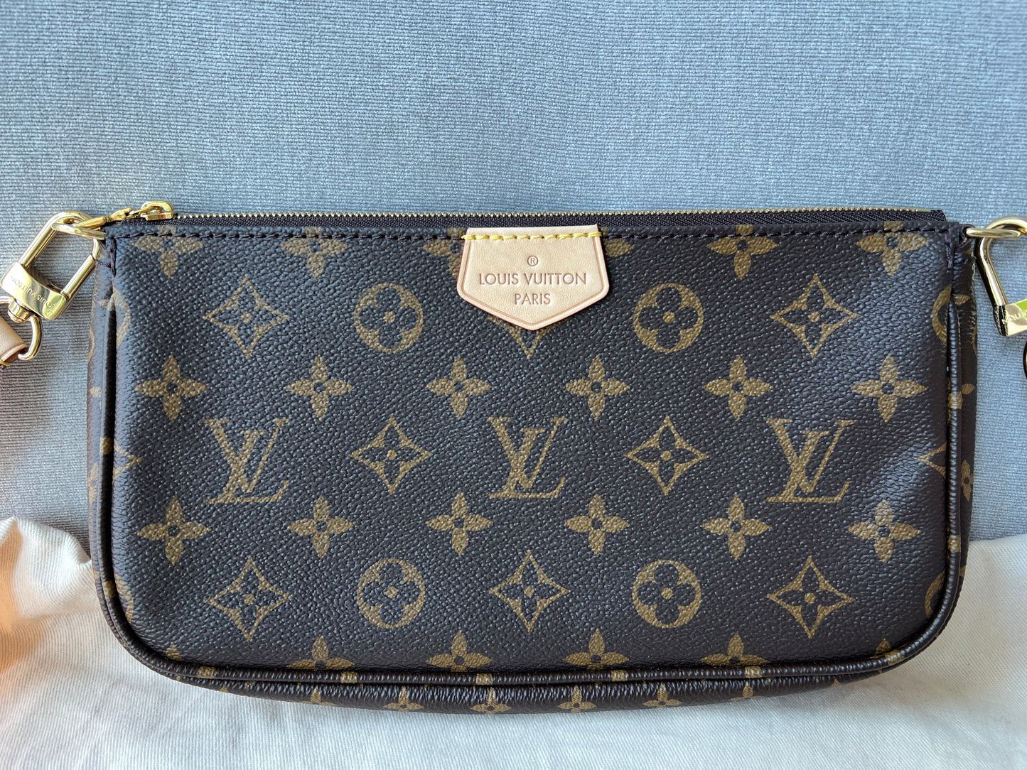 Louis Vuitton Multi Pochette Accessoires Rose Chiaro (RRP £1830)