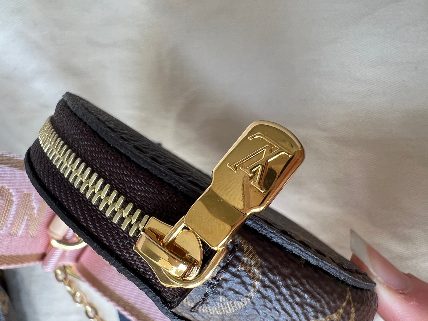 Louis Vuitton Multi Pochette Accessoires Rose Chiaro (RRP £1830)