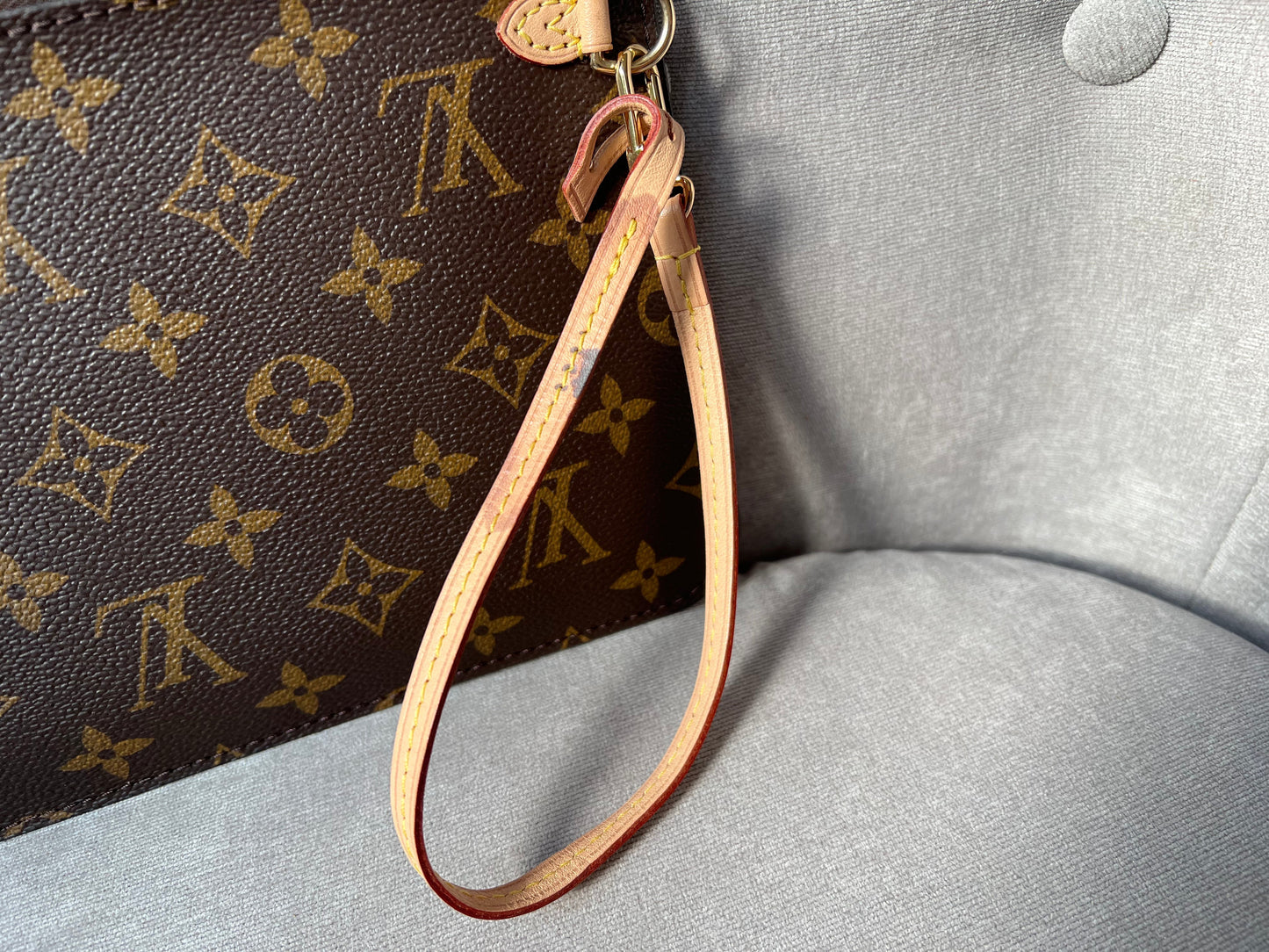 Louis Vuitton Pouch (from Neverfull MM) in Monogram