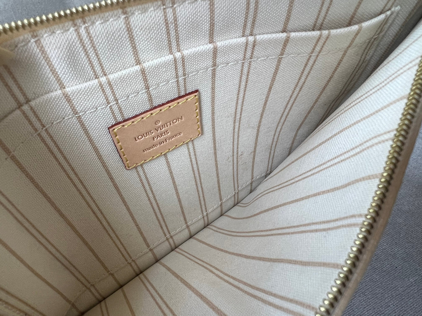 Louis Vuitton Pouch (from Neverfull) in Damier Azur