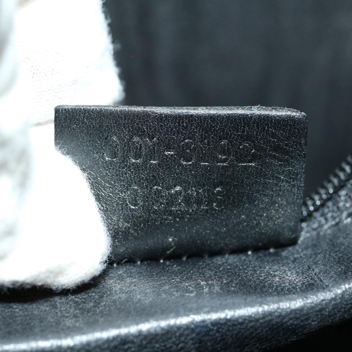 GUCCI Shoulder Bag Leather Black ki2071