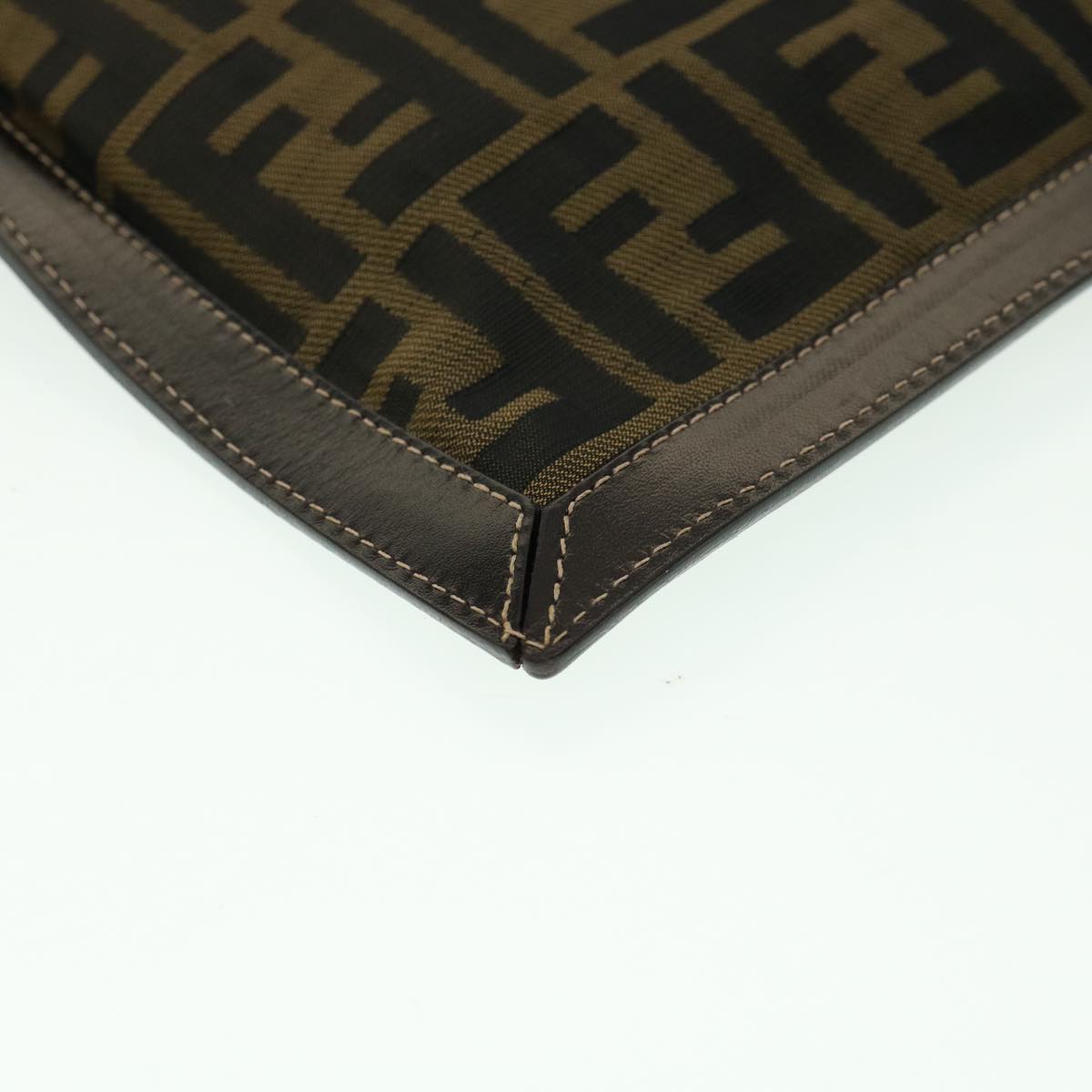 FENDI Zucca Canvas Pouch Brown ki2108