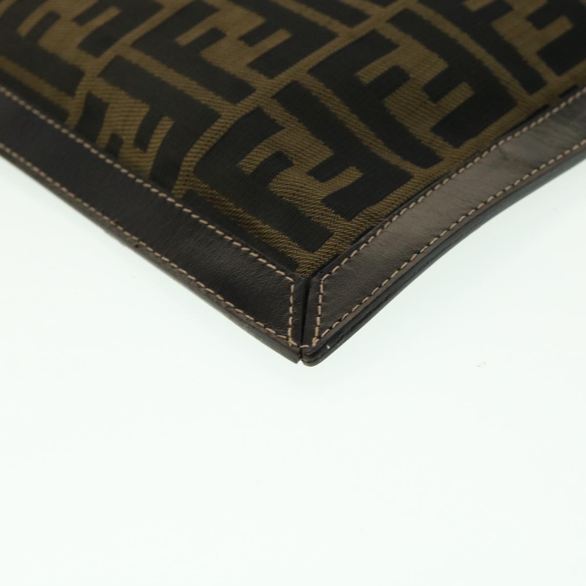 FENDI Zucca Canvas Pouch Brown ki2108