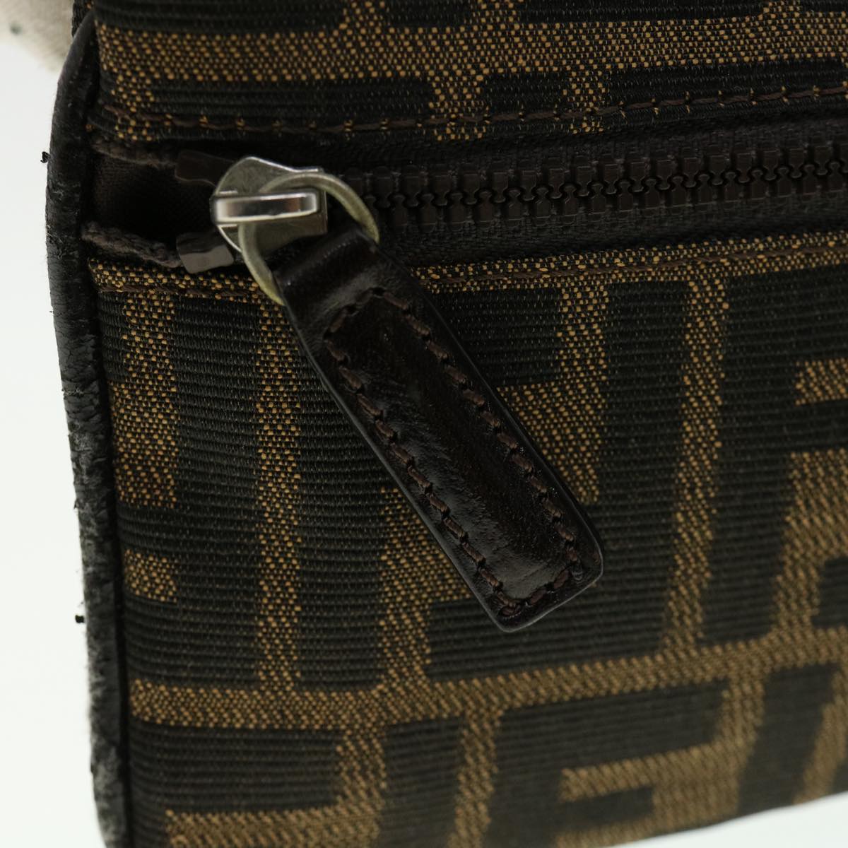 FENDI Zucca Canvas Pouch Brown ki2134
