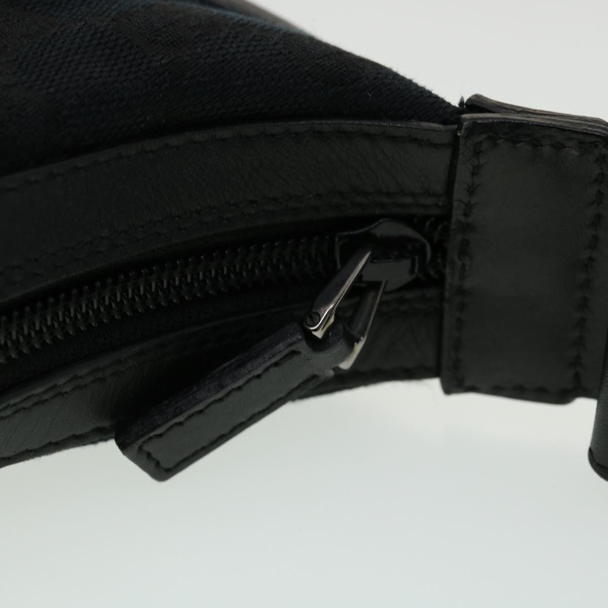 GUCCI GG Canvas Shoulder Bag Black 00141981705 ki2330