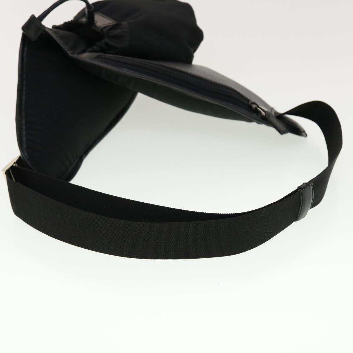 GUCCI Waist Bag Nylon Leather Black ki2883
