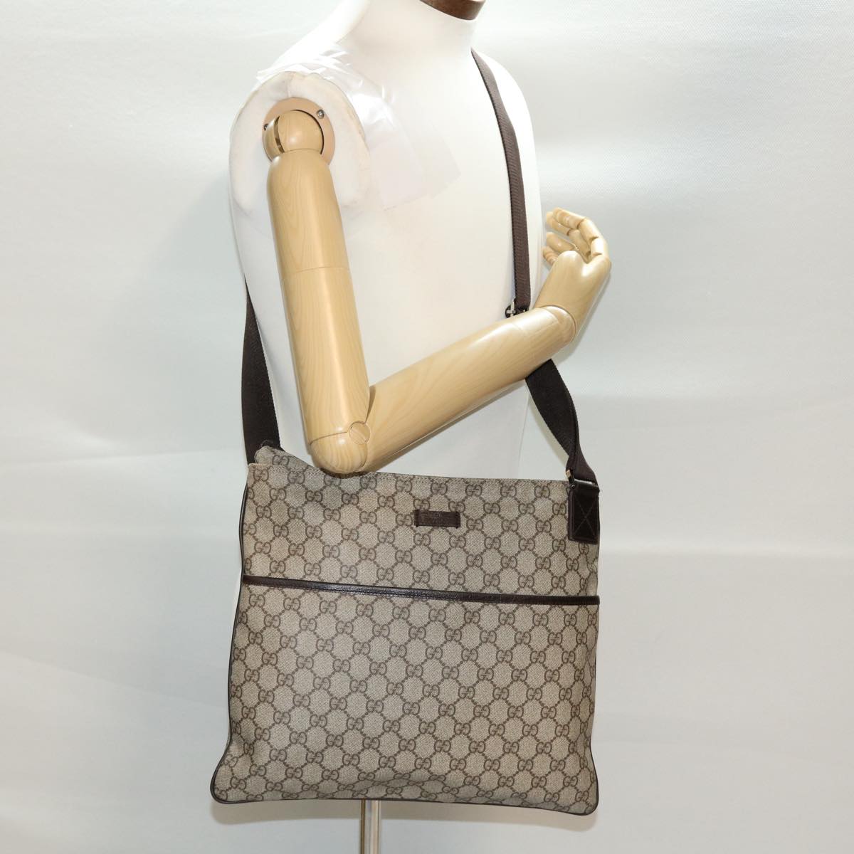 GUCCI GG Canvas Shoulder Bag PVC Leather Beige 141198 ki2884