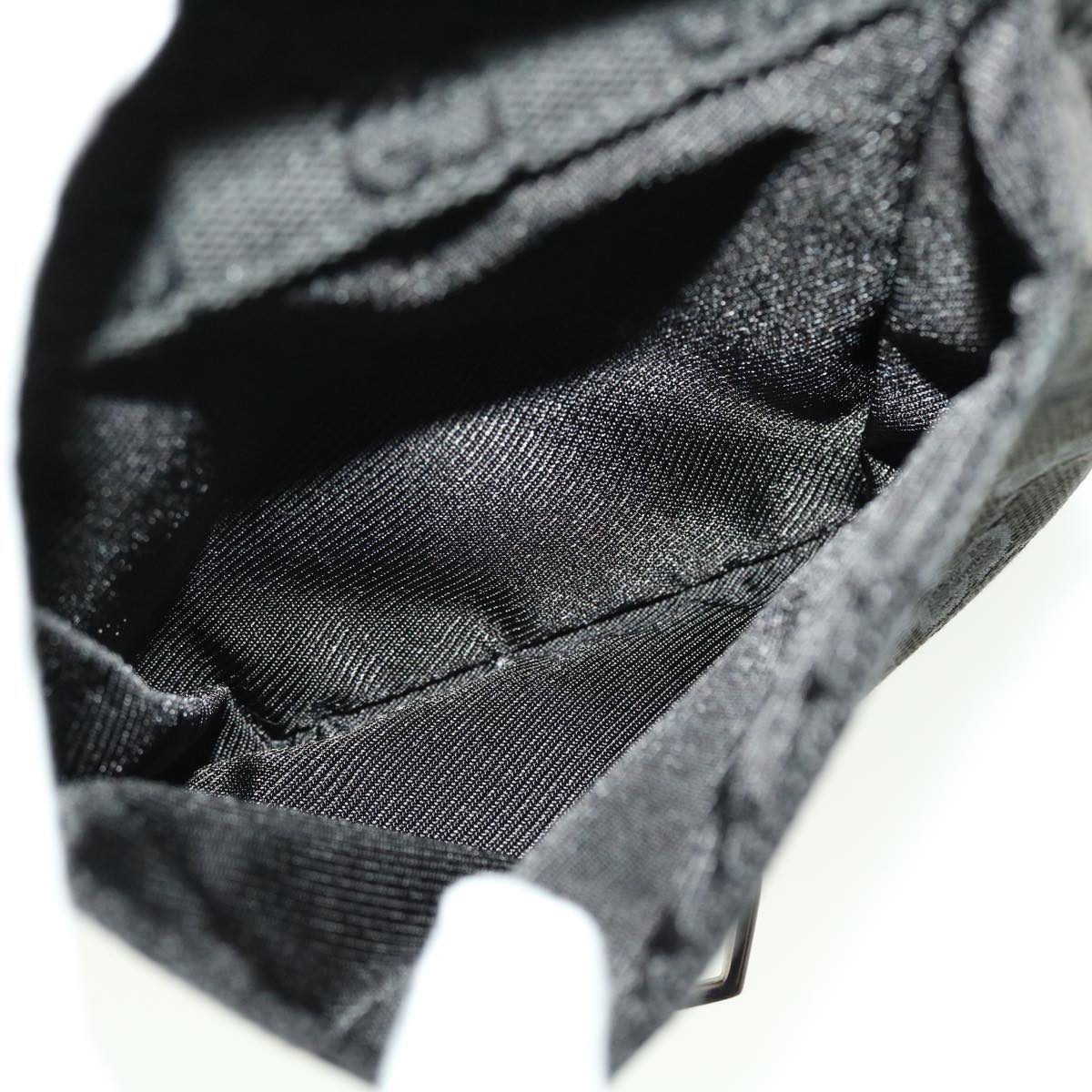 GUCCI GG Canvas Shoulder Bag Black 90470 ki2892