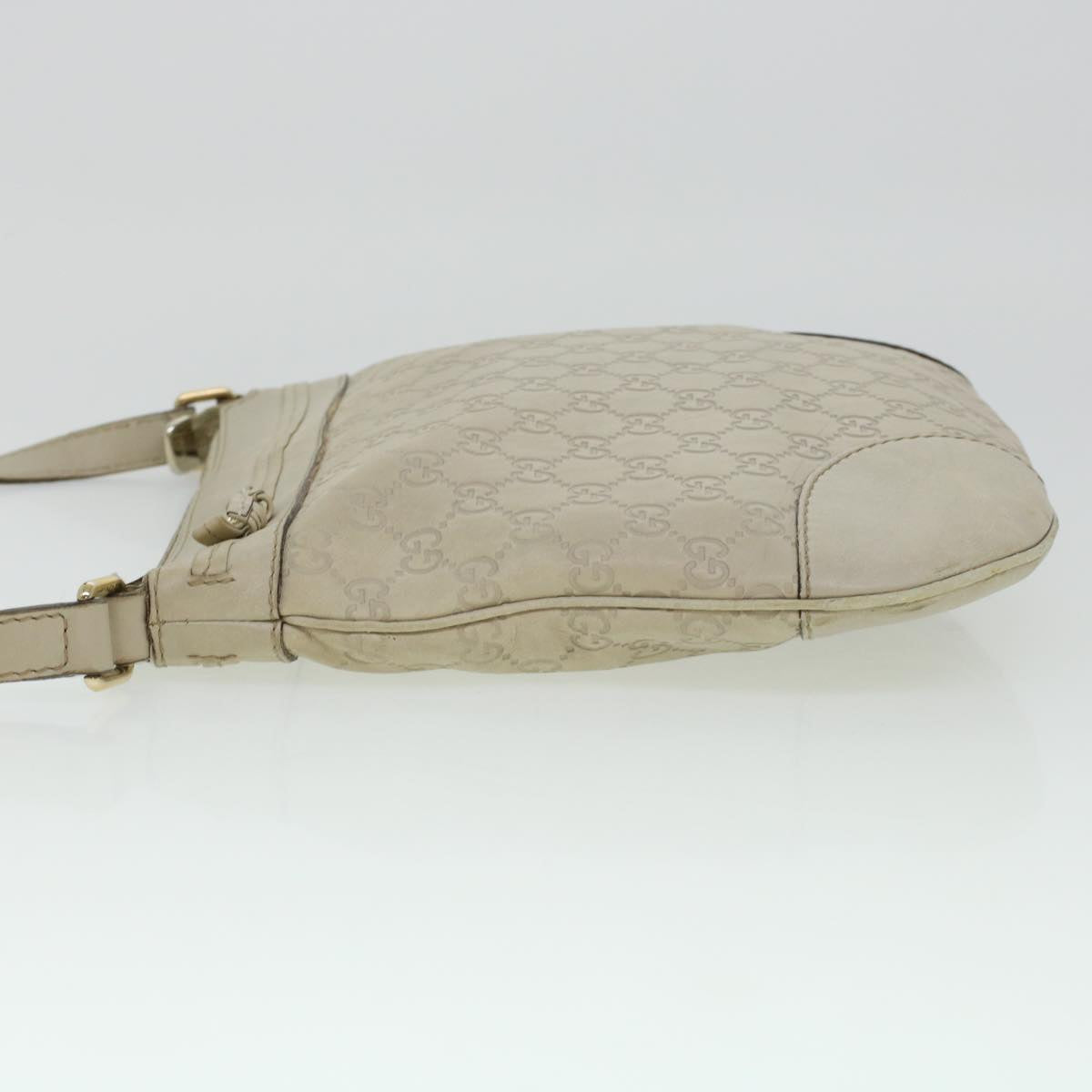 GUCCI GG Canvas Guccissima Shoulder Bag White ki2988