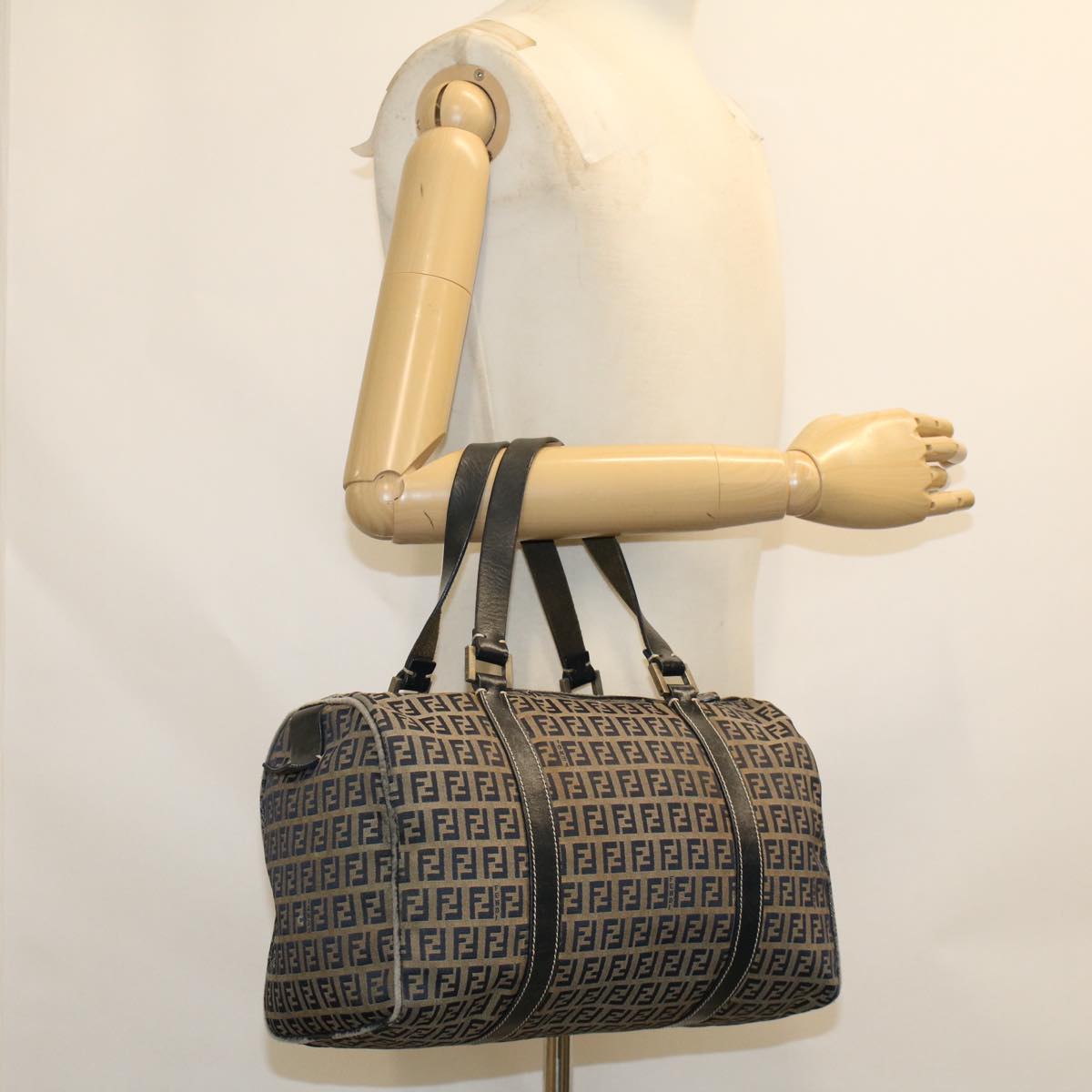 FENDI Zucchino Canvas Hand Bag Leather Navy ki3064