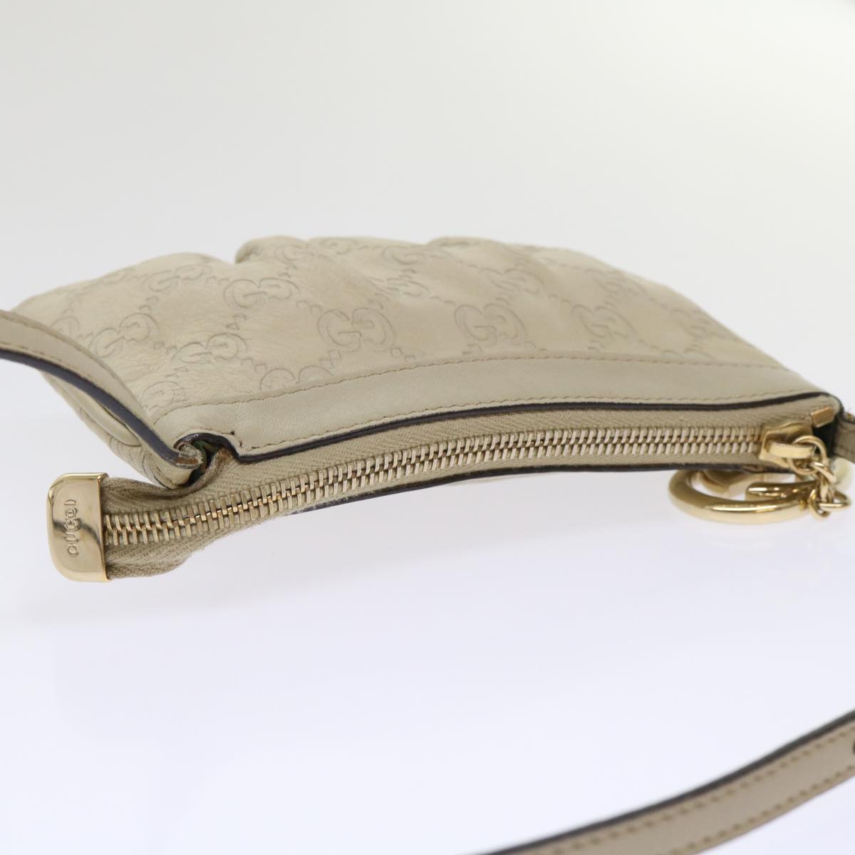 GUCCI GG Canvas Shoulder Bag White 212216 ki3158