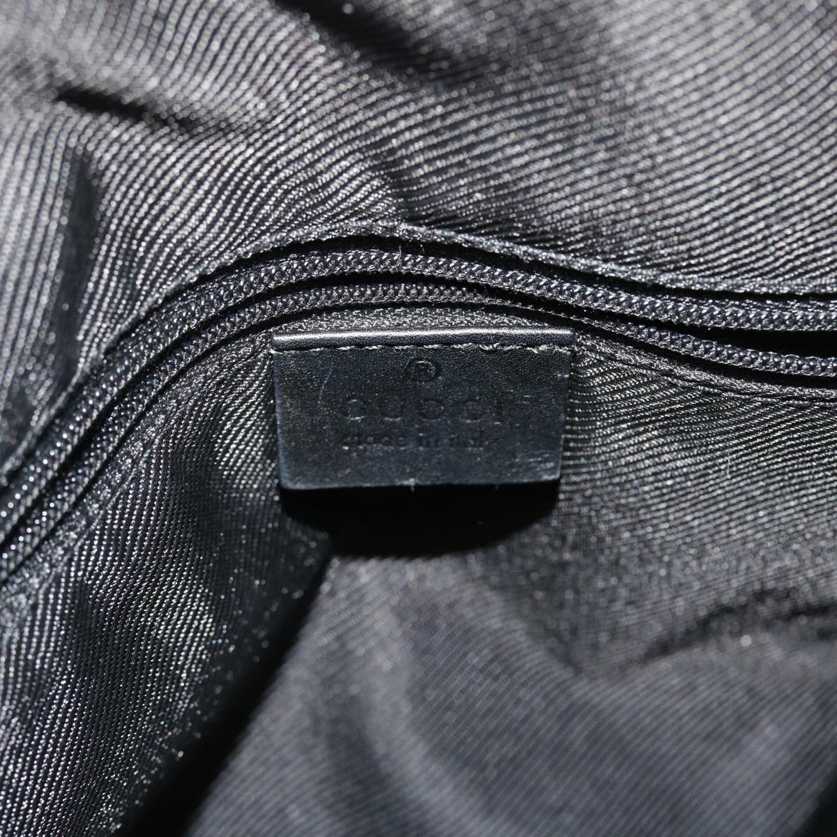 GUCCI GG Canvas Hand Bag Black ki3326
