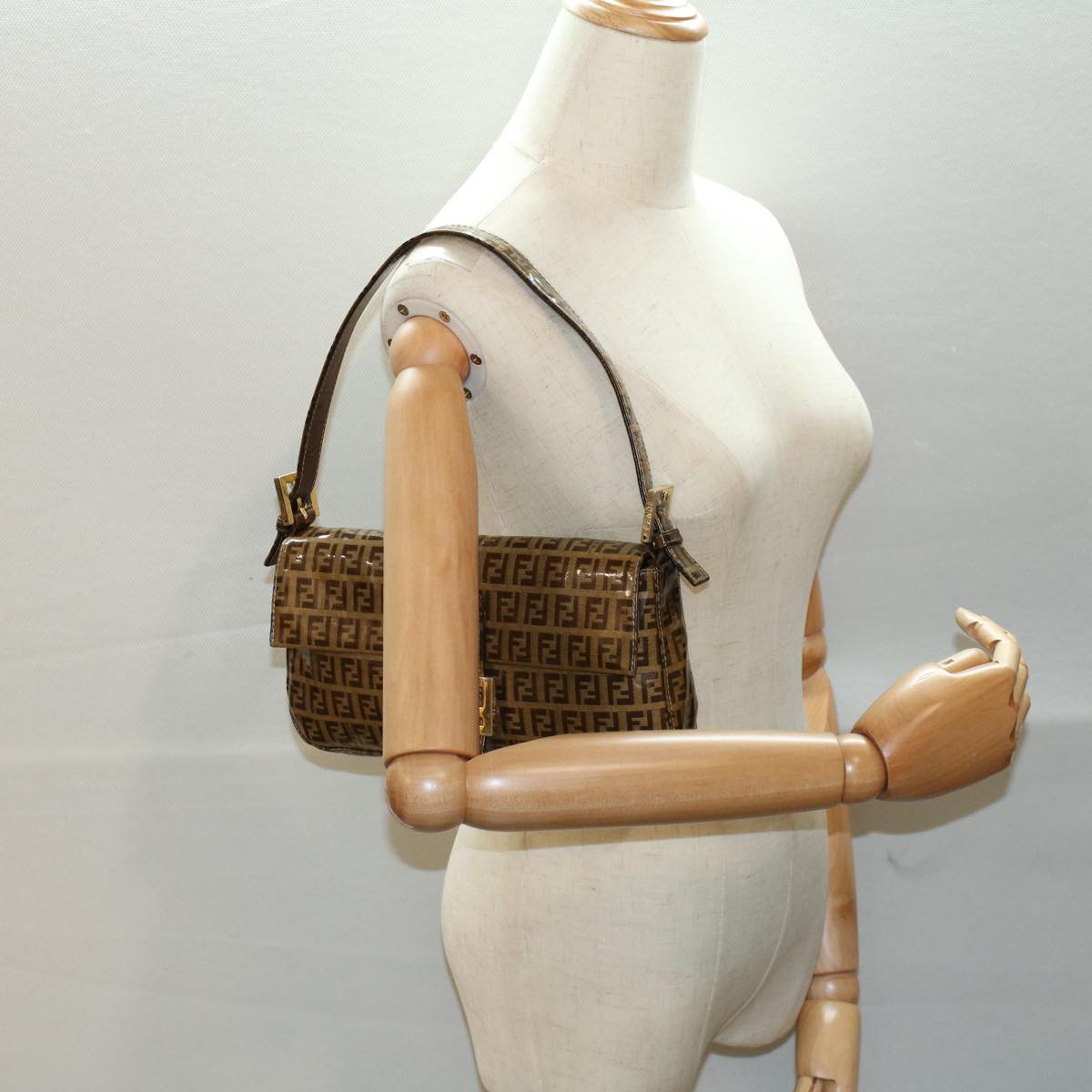 FENDI Zucchino Canvas Mamma Baguette Shoulder Bag Beige ki3426