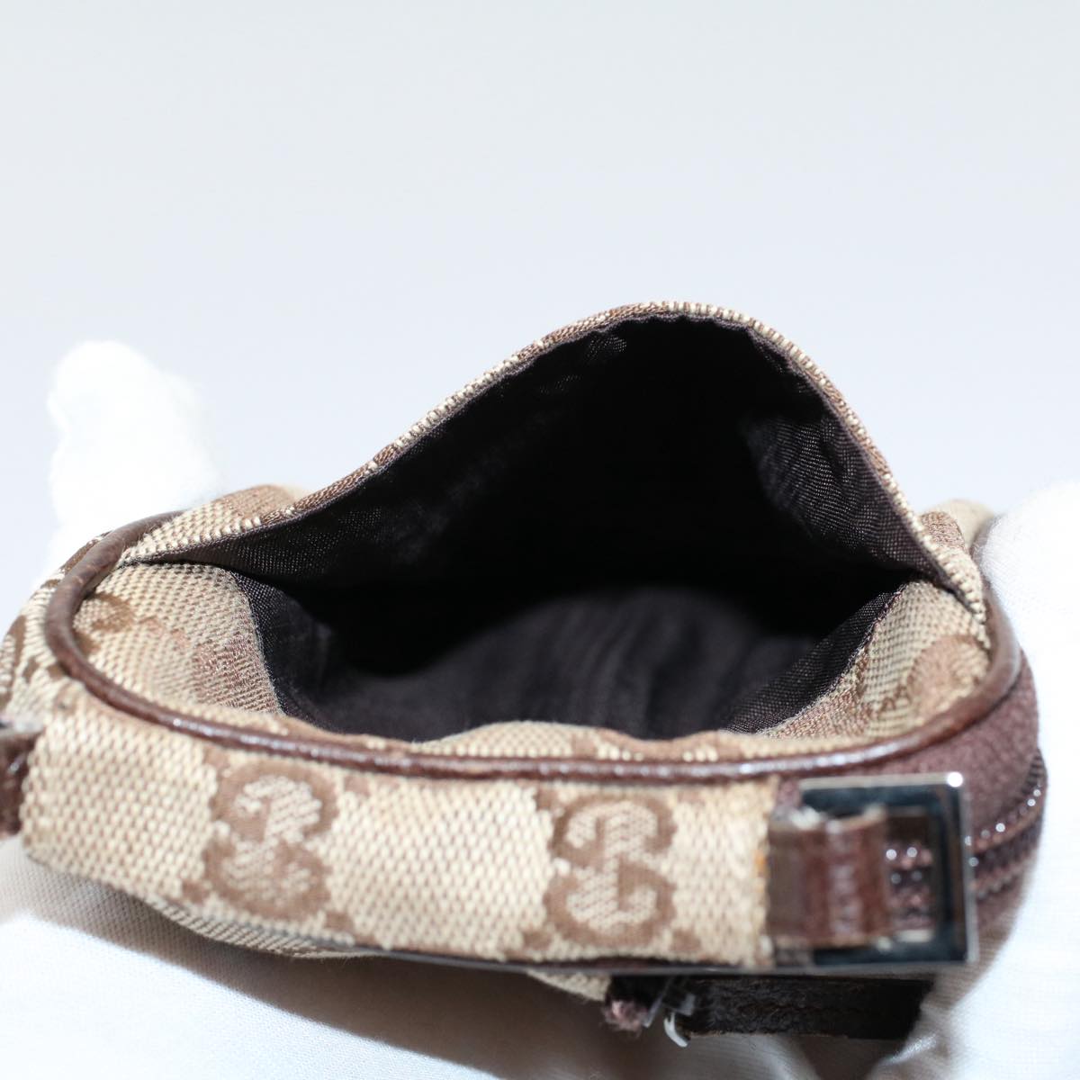 GUCCI GG Canvas Shoulder Pouch Beige 124616 ki3447