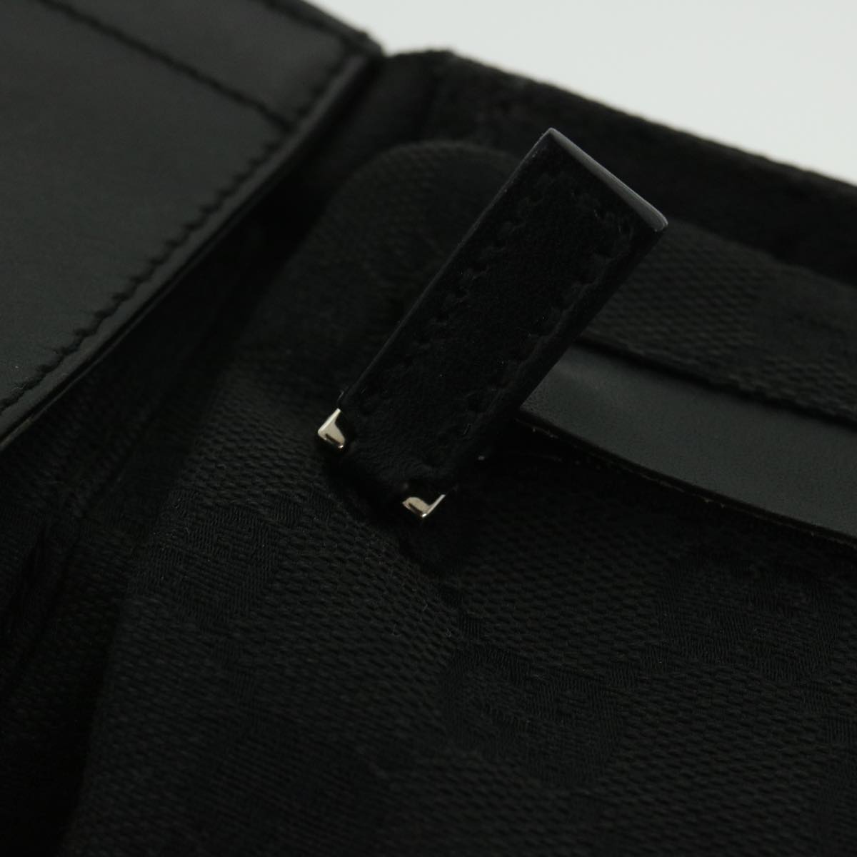 GUCCI GG Canvas Waist bag Black 28566 ki3540