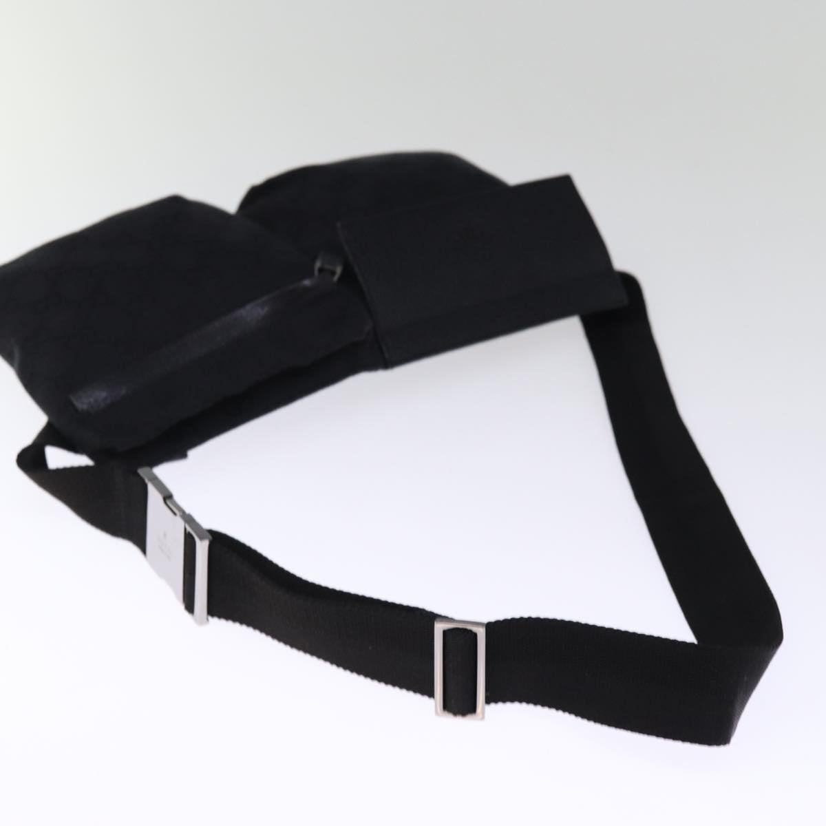 GUCCI GG Canvas Waist bag Black ki4520
