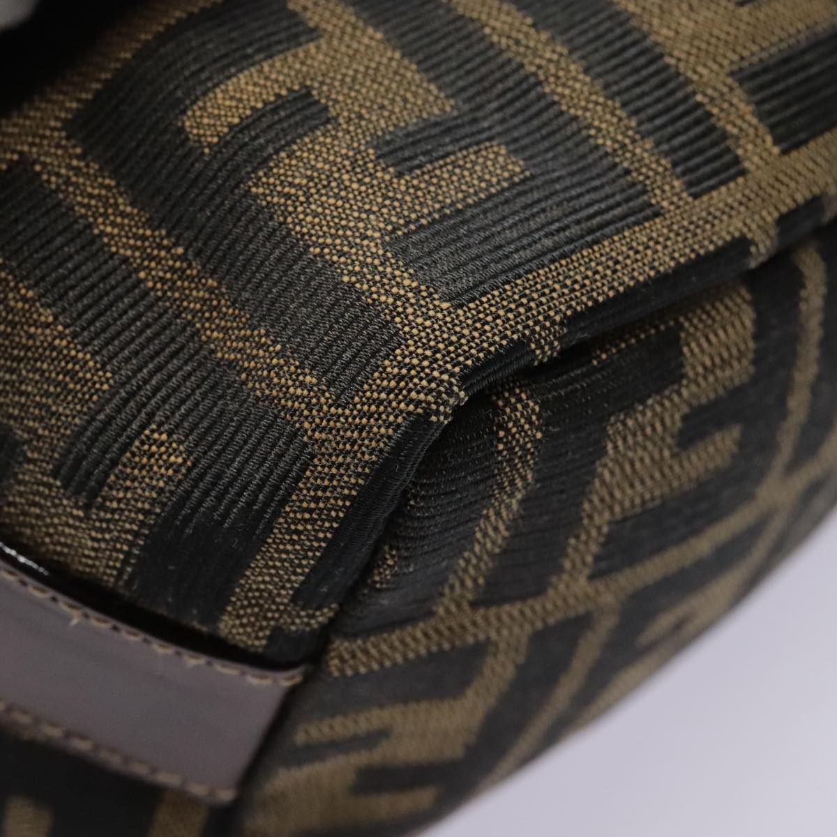 FENDI Zucca Canvas Pouch Brown Black gold ki4972