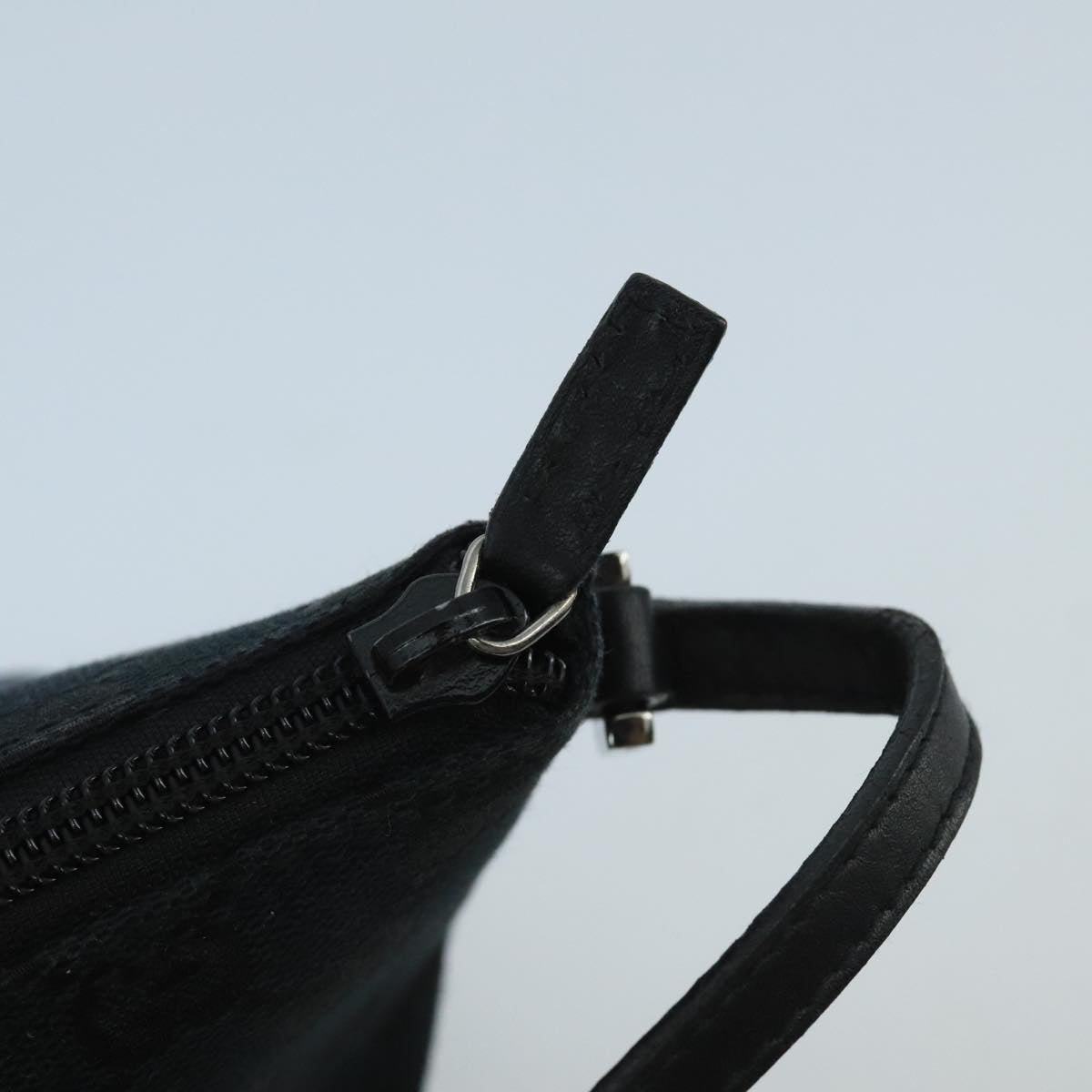 GUCCI GG Canvas Pouch Black Silver 039 1103 ki5152
