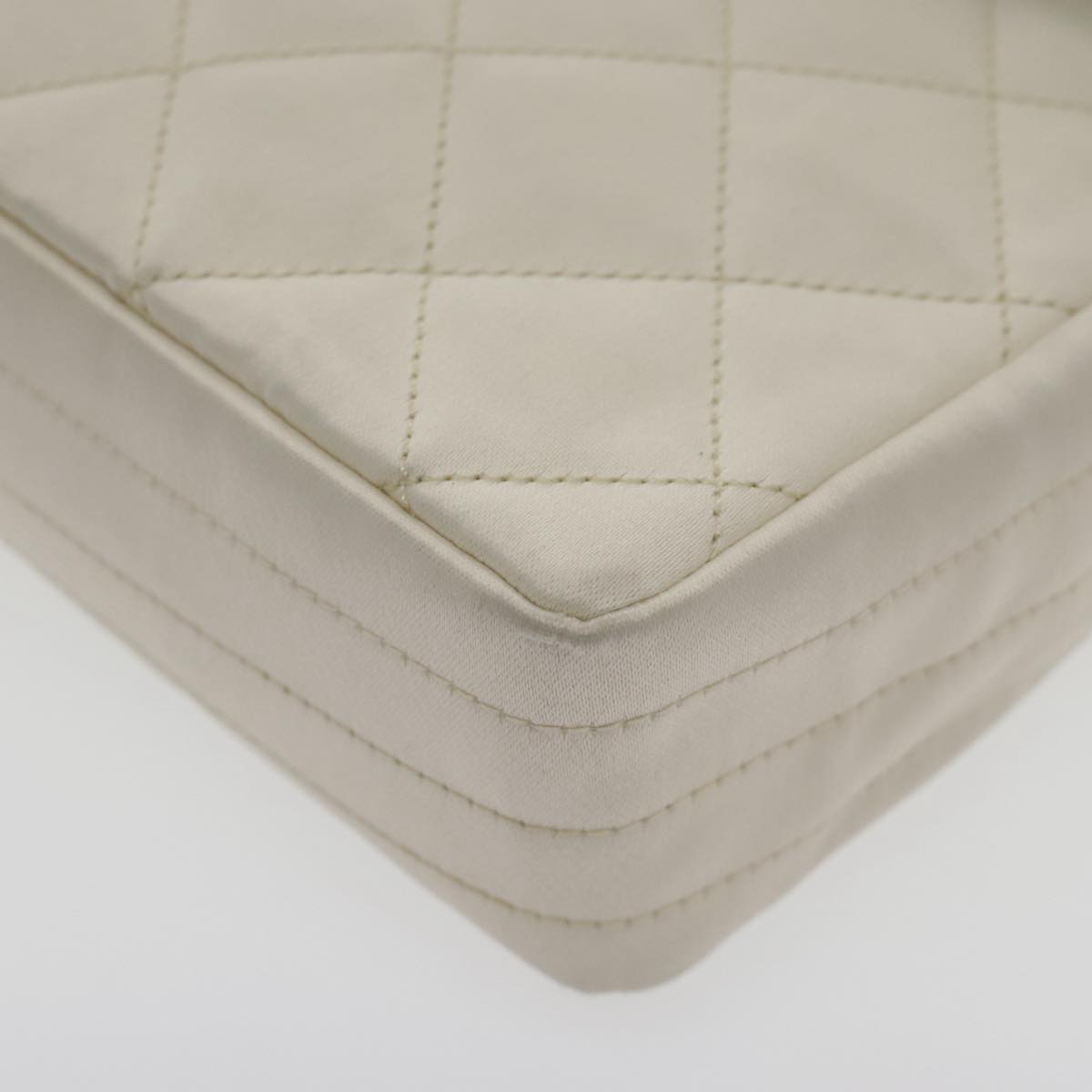 CHANEL Matelasse Chain Shoulder Bag Satin White Gold CC kk366A