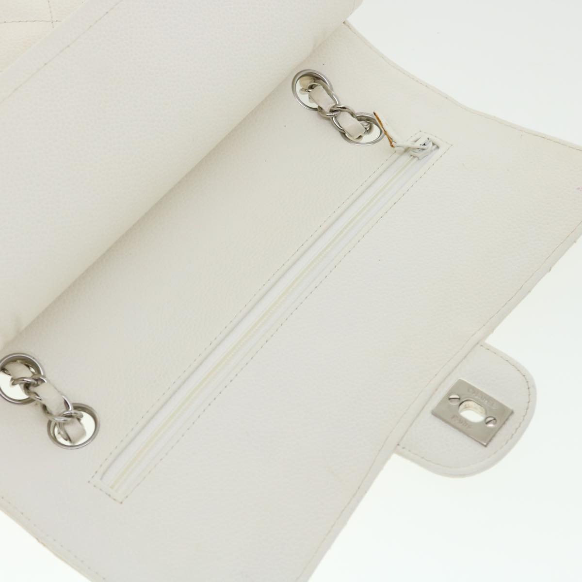 CHANEL Matelasse Double Flap Chain Shoulder Bag Caviar Skin White CC knn085