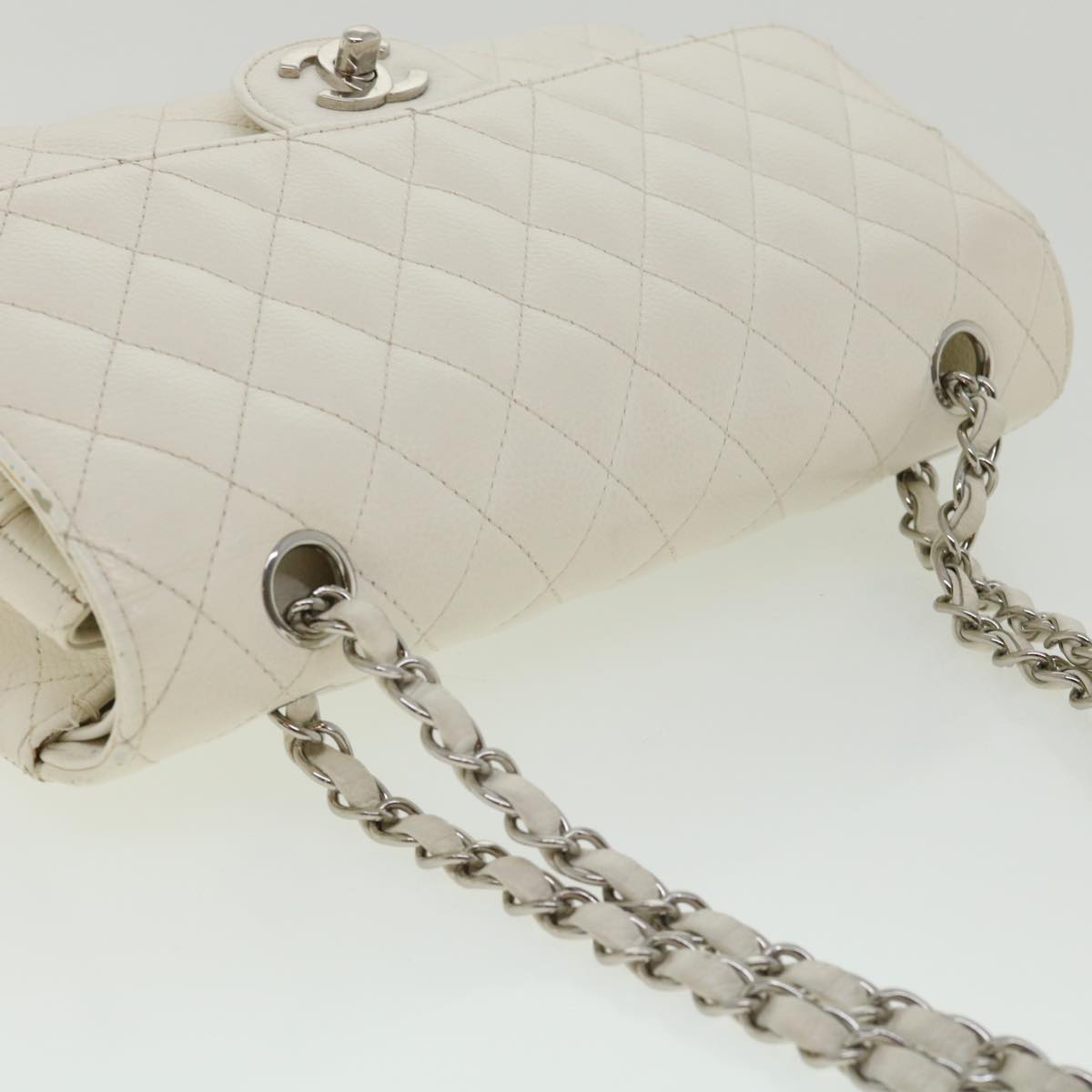 CHANEL Matelasse Double Flap Chain Shoulder Bag Caviar Skin White CC knn085