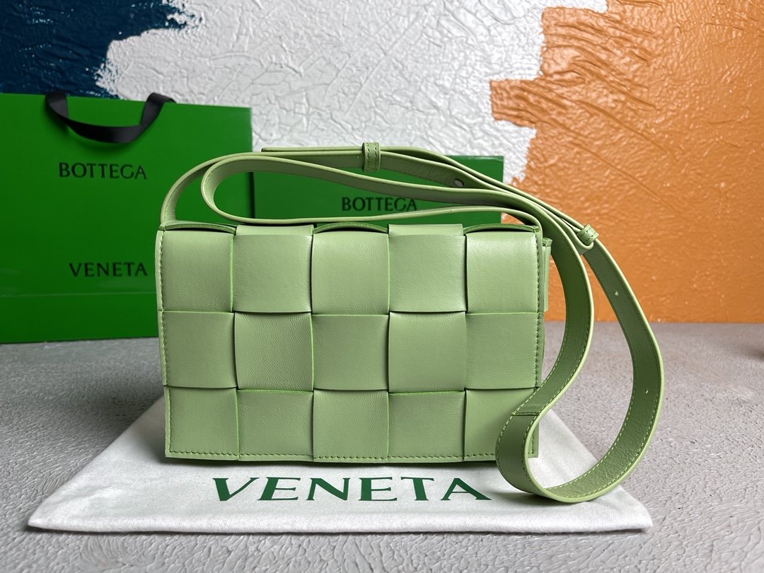 GLAMI Cassette Light Green, For Women, WomenÃ¢â‚¬â„¢s Bags 9.1in/23cm