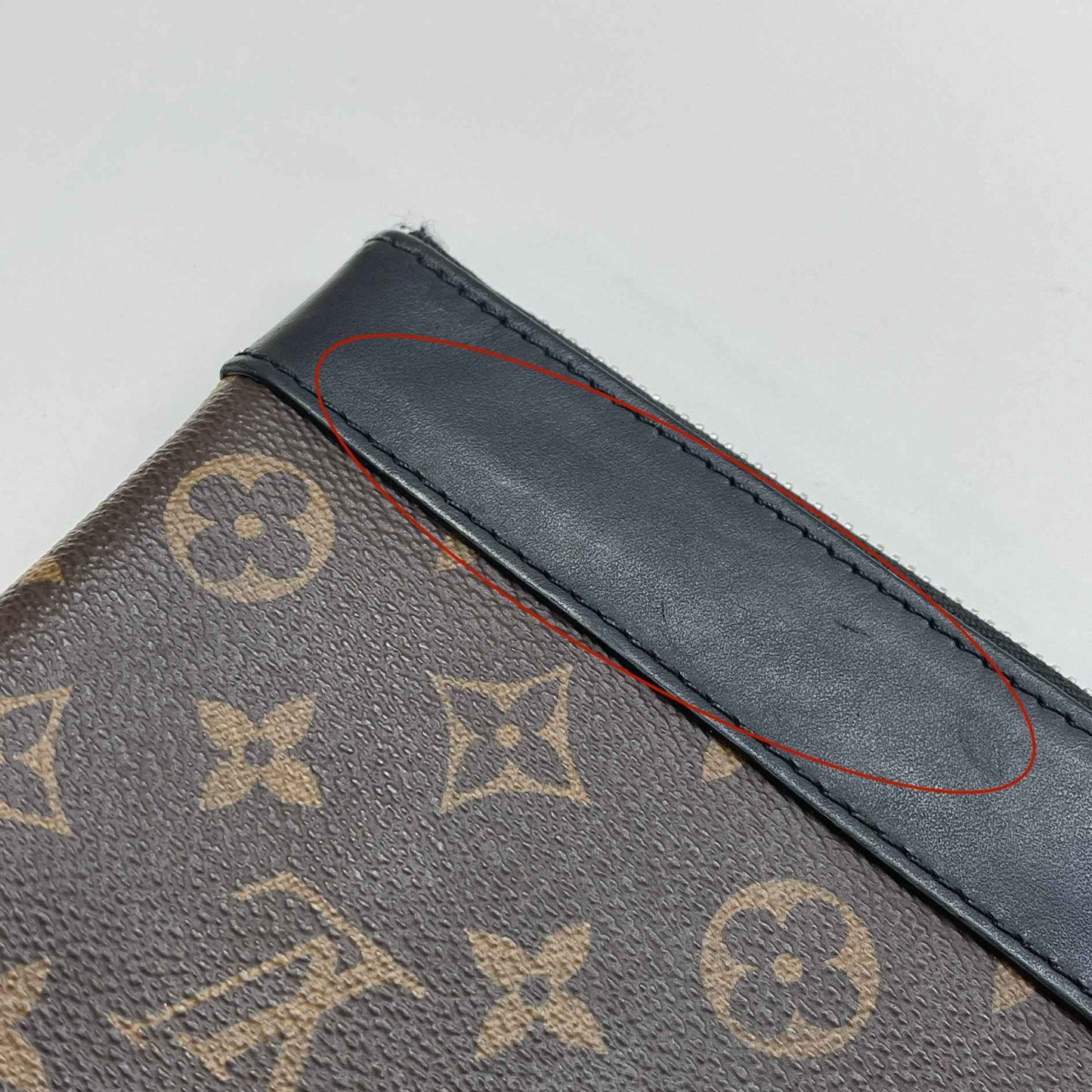 Men's Monogram Discovery Pochette Gm Clutch Brown