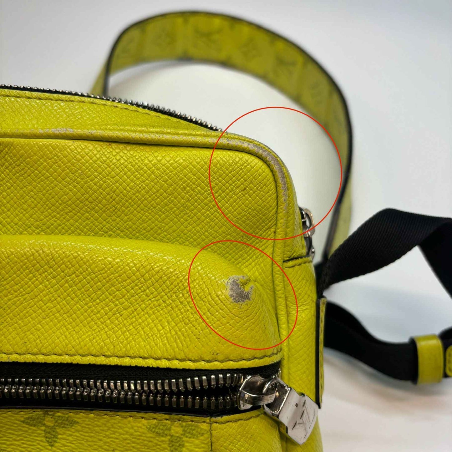 Men's Outdoor Messenger Bag Yellow