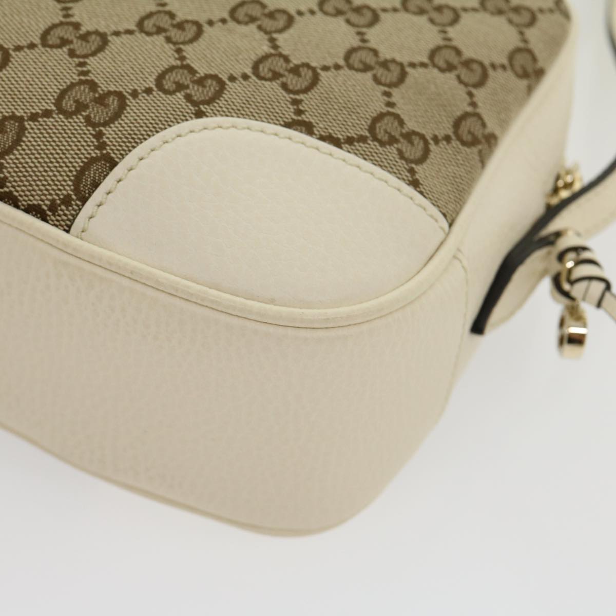 GUCCI GG Canvas Shoulder Bag Beige White lt557A